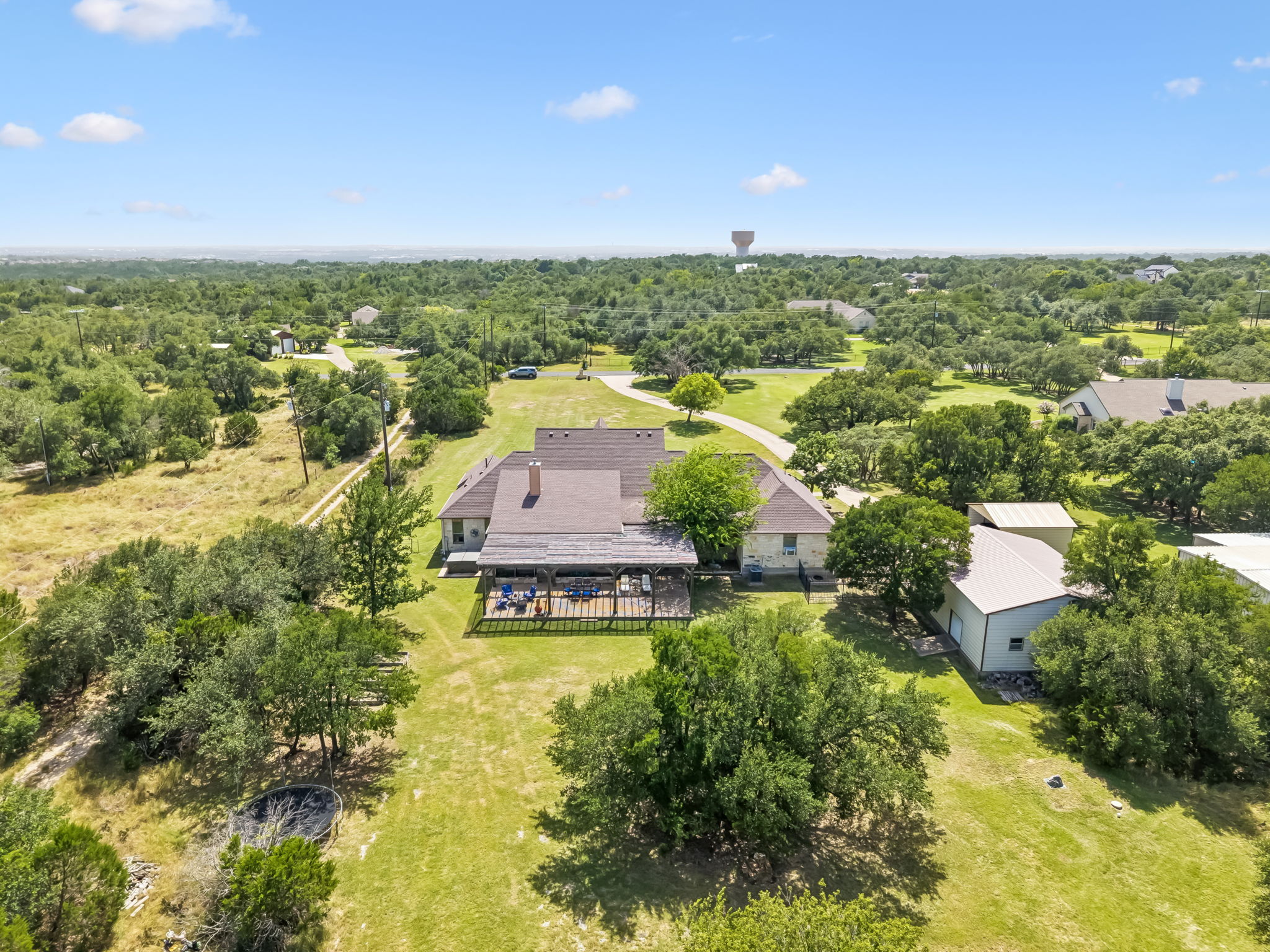 main property photo 34
