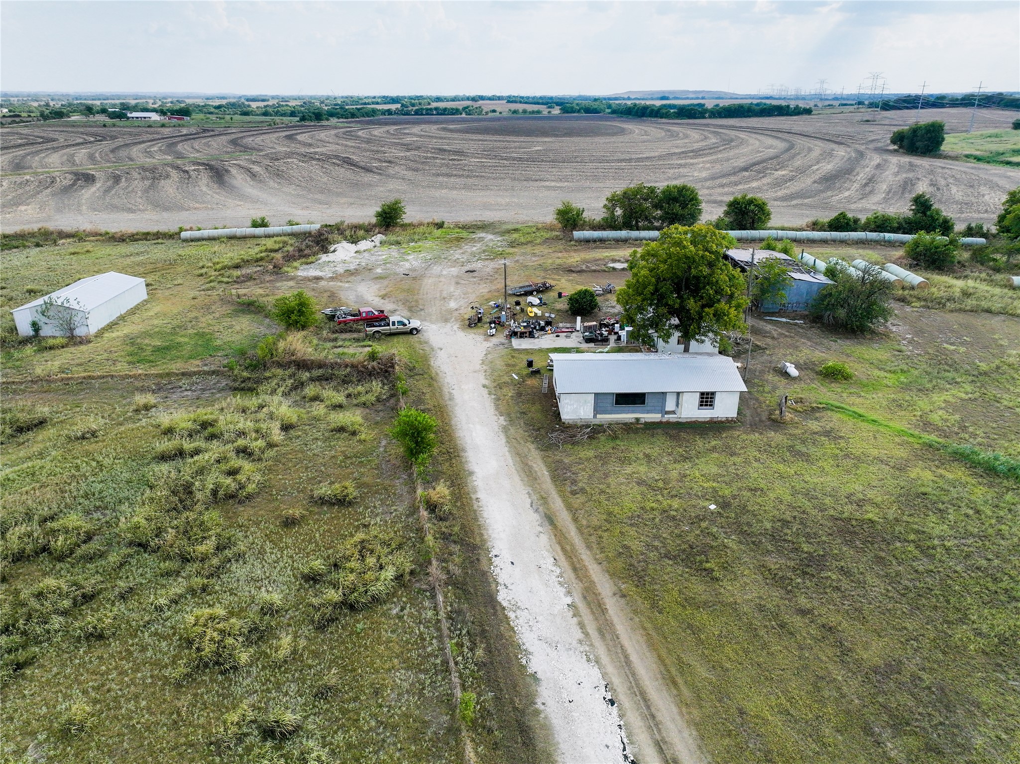 main property photo 22
