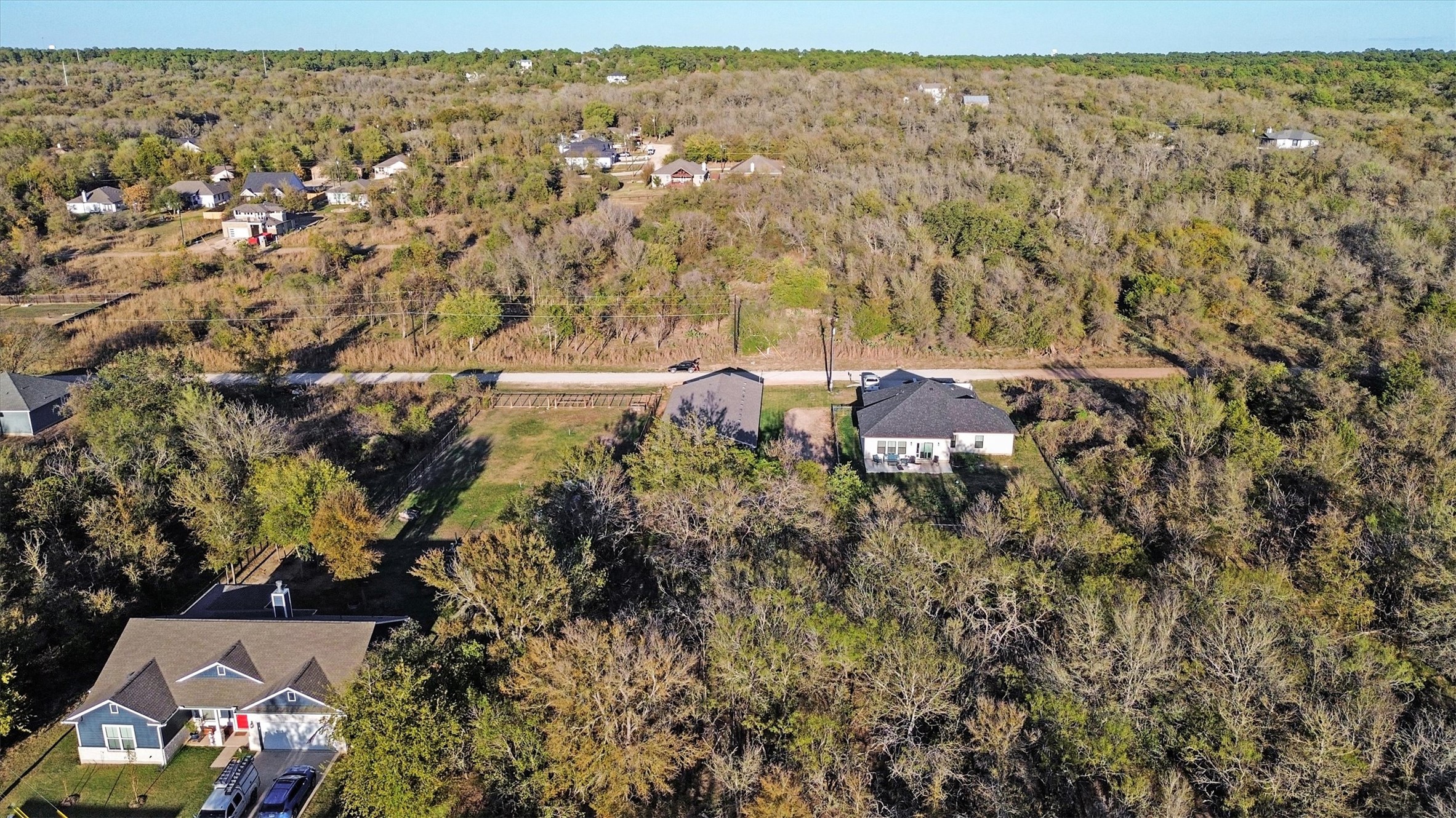 main property photo 37