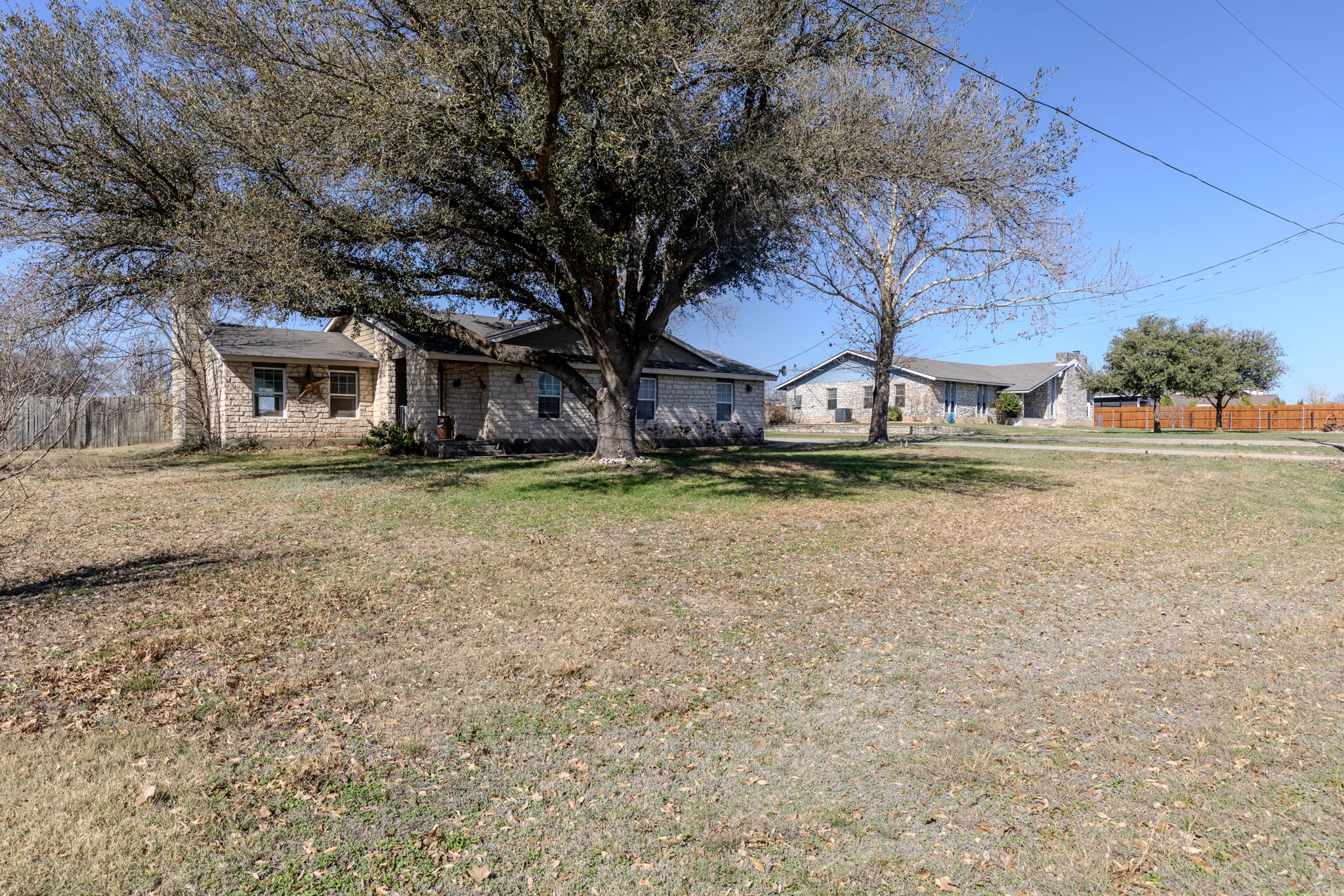 main property photo 36