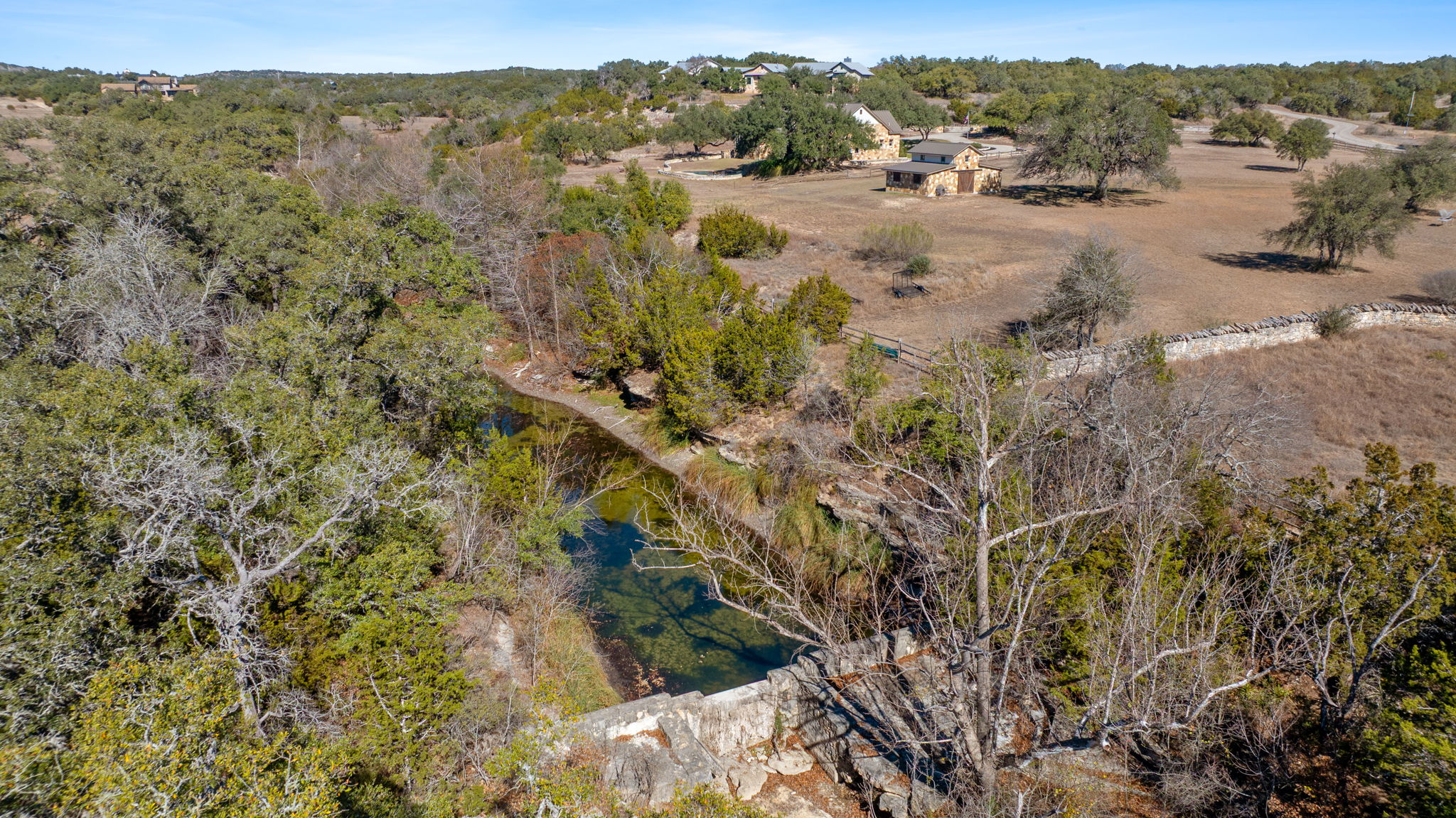 main property photo 33