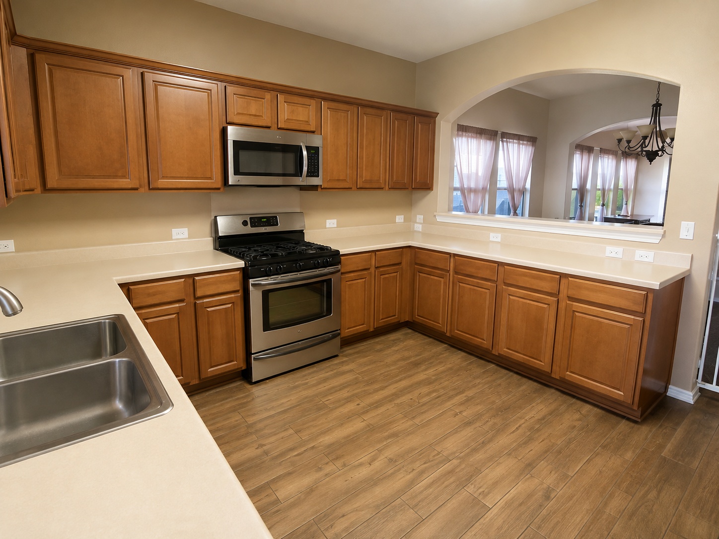 main property photo 2