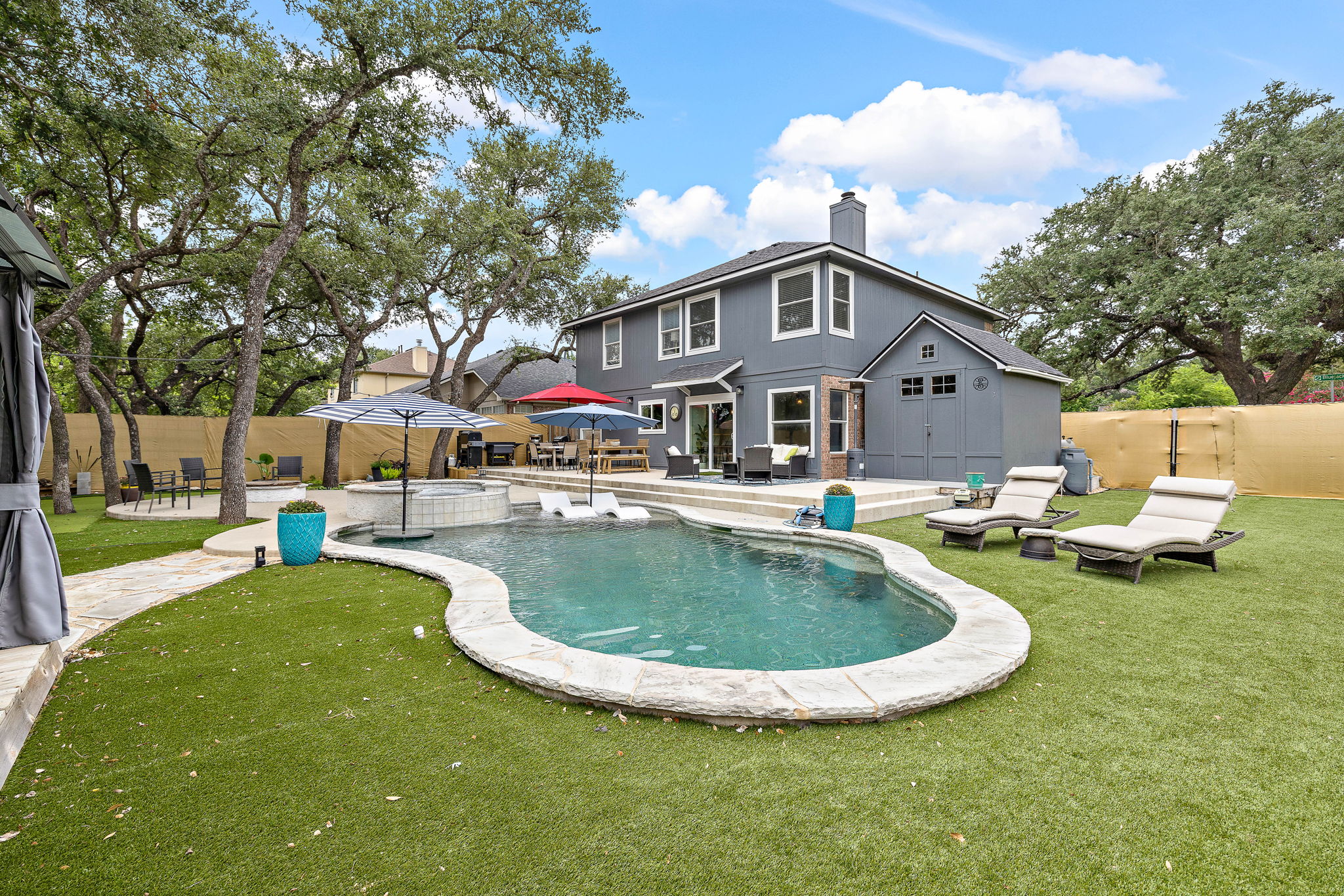 main property photo 38