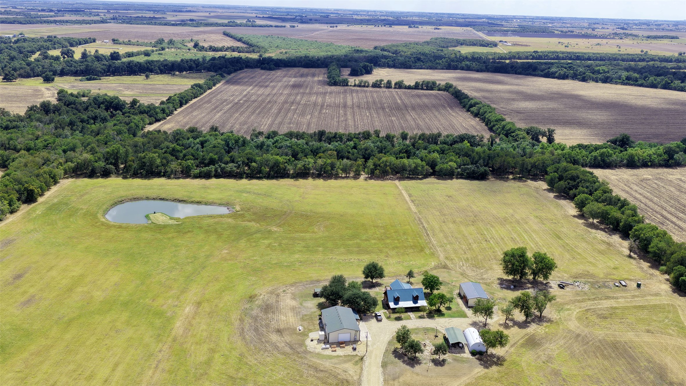 main property photo 35