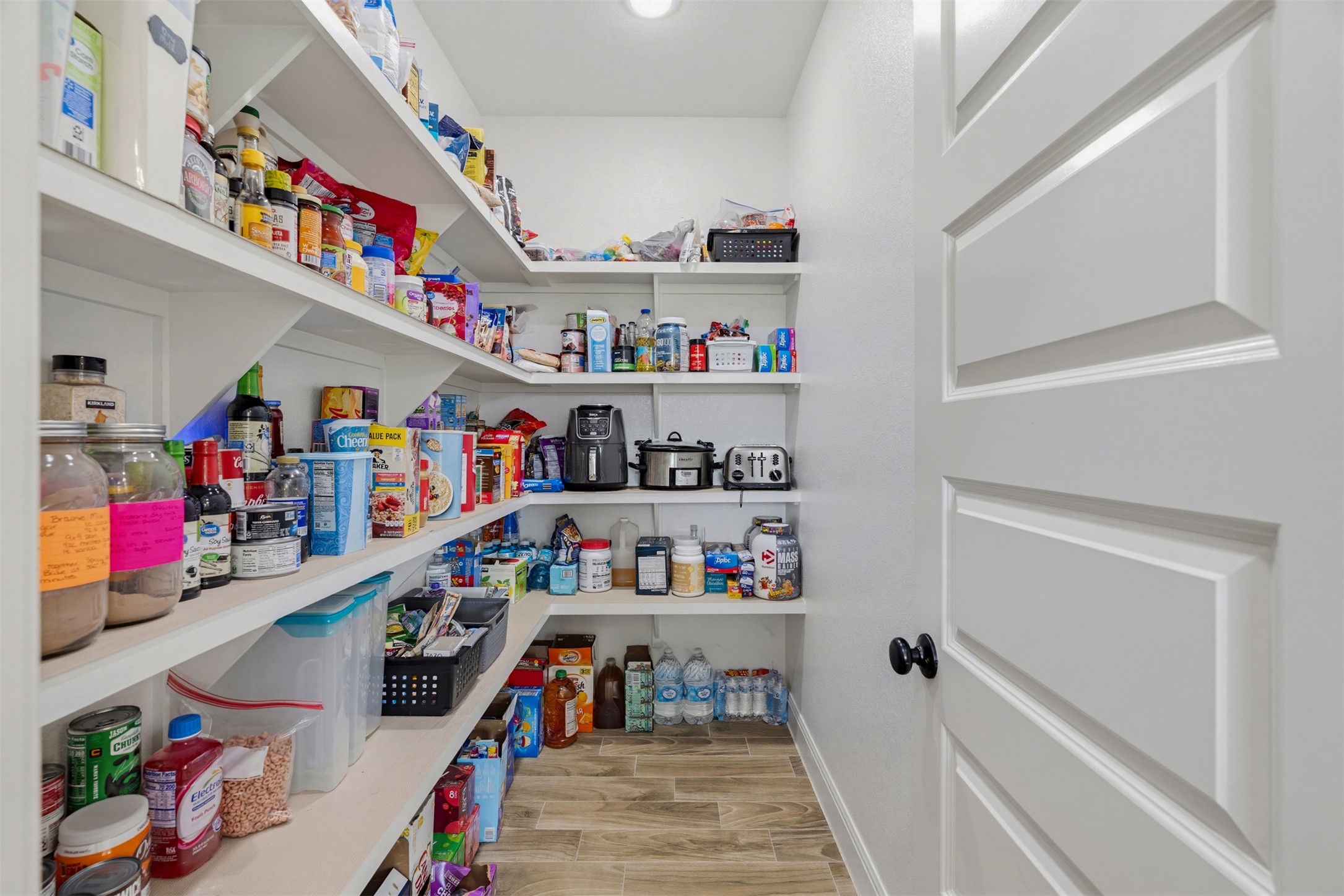 main property photo 12