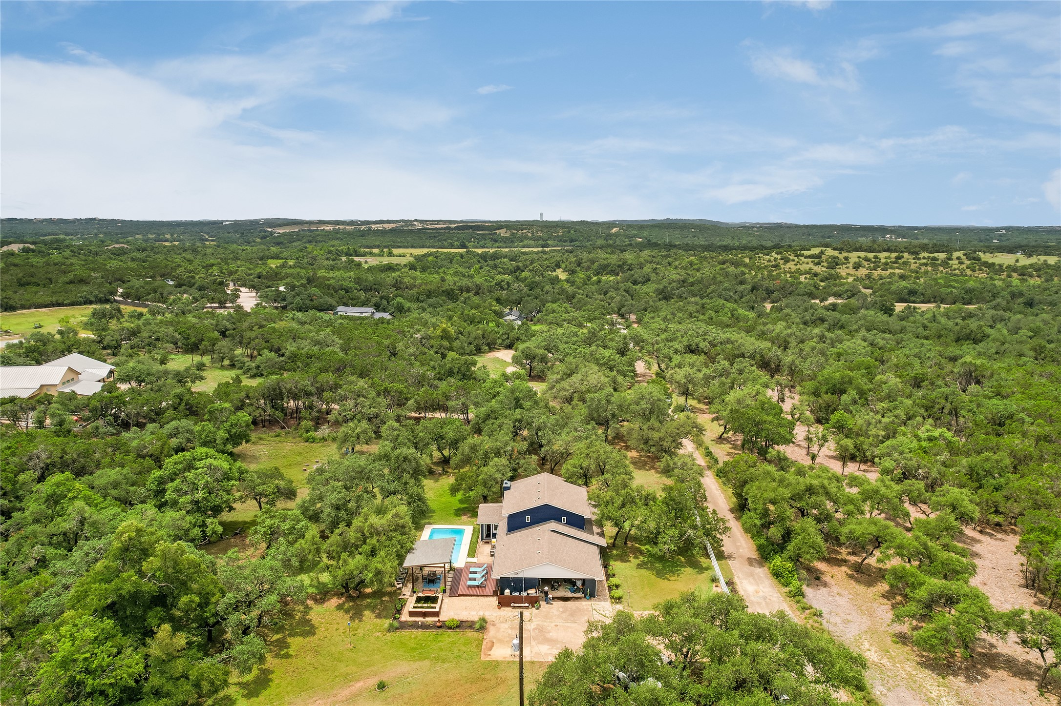 main property photo 34
