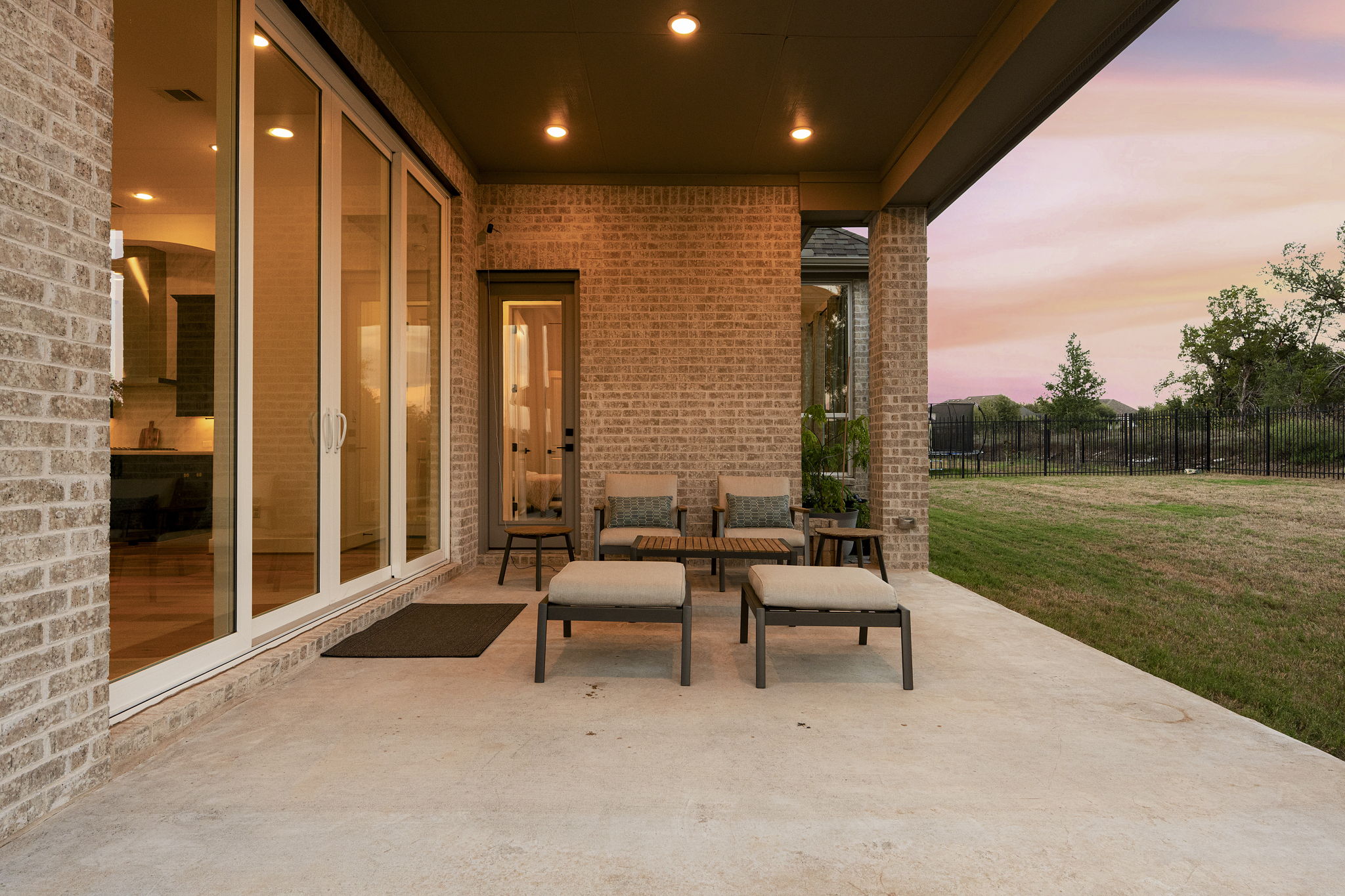 main property photo 32