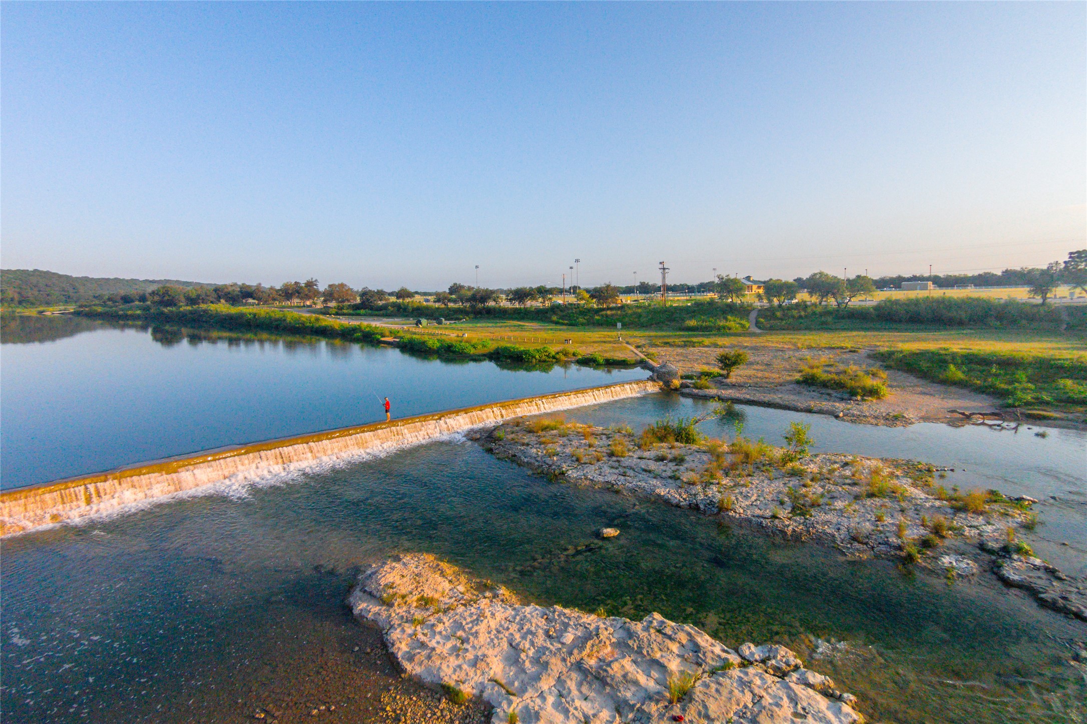 main property photo 32