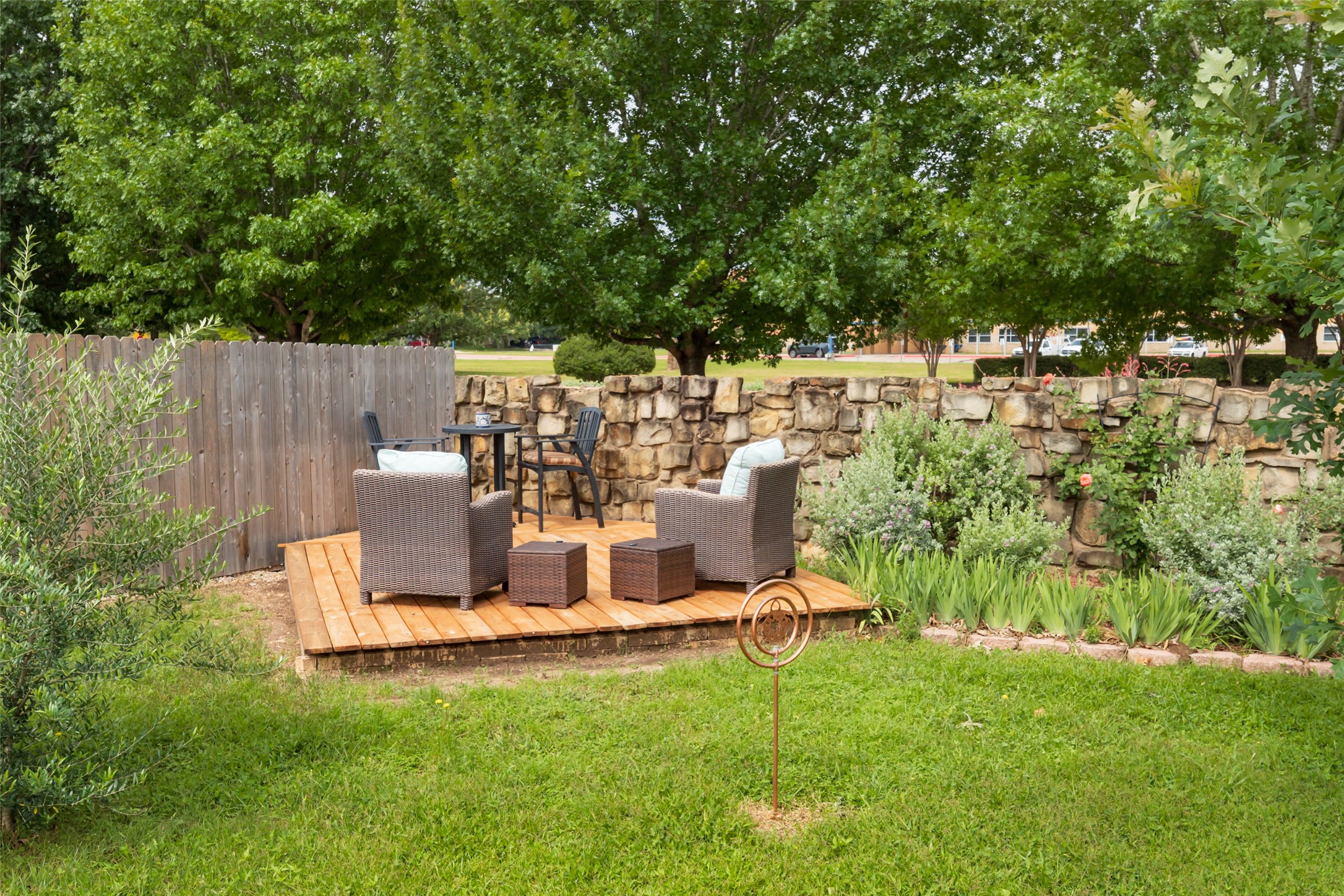 main property photo 4