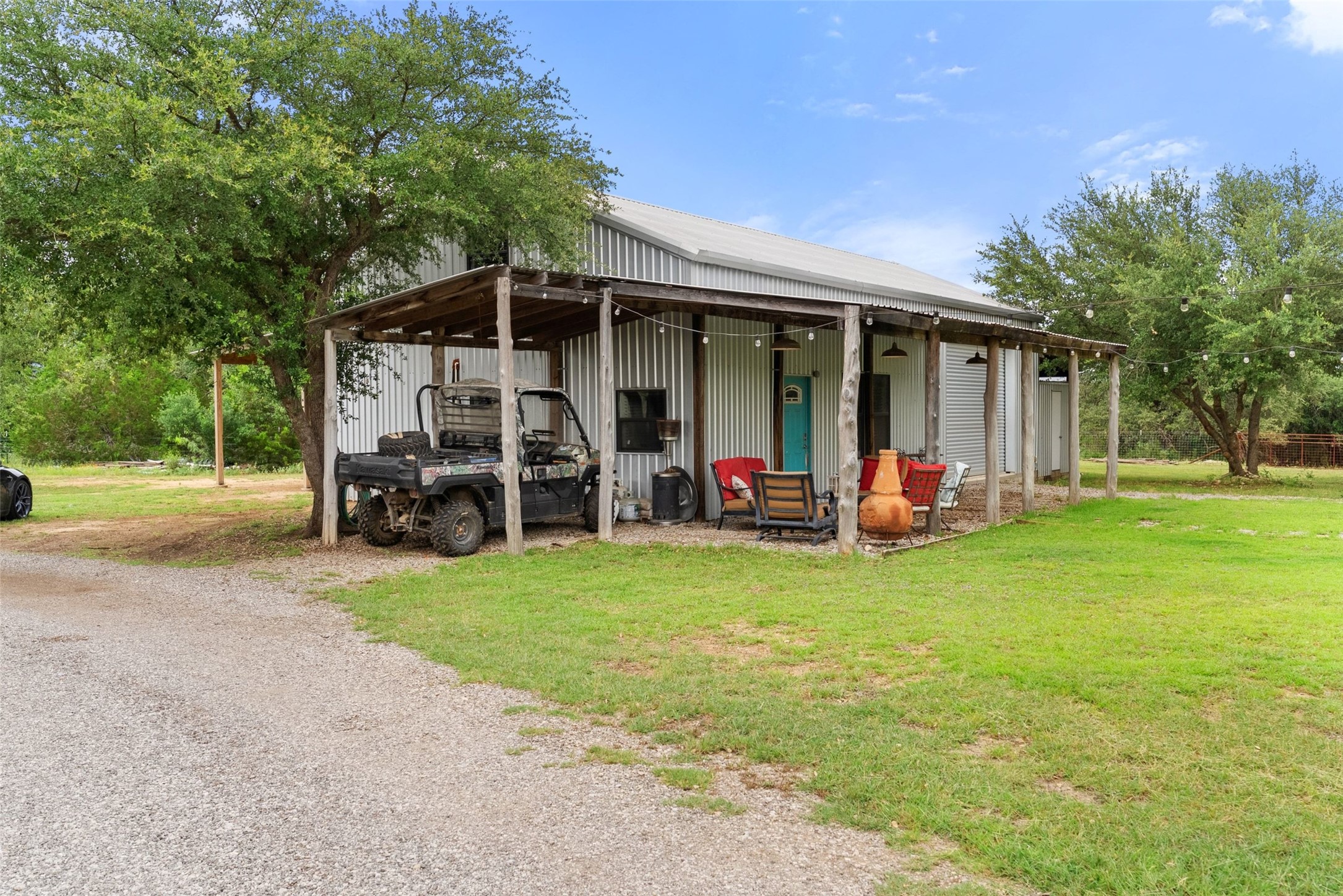 main property photo 27