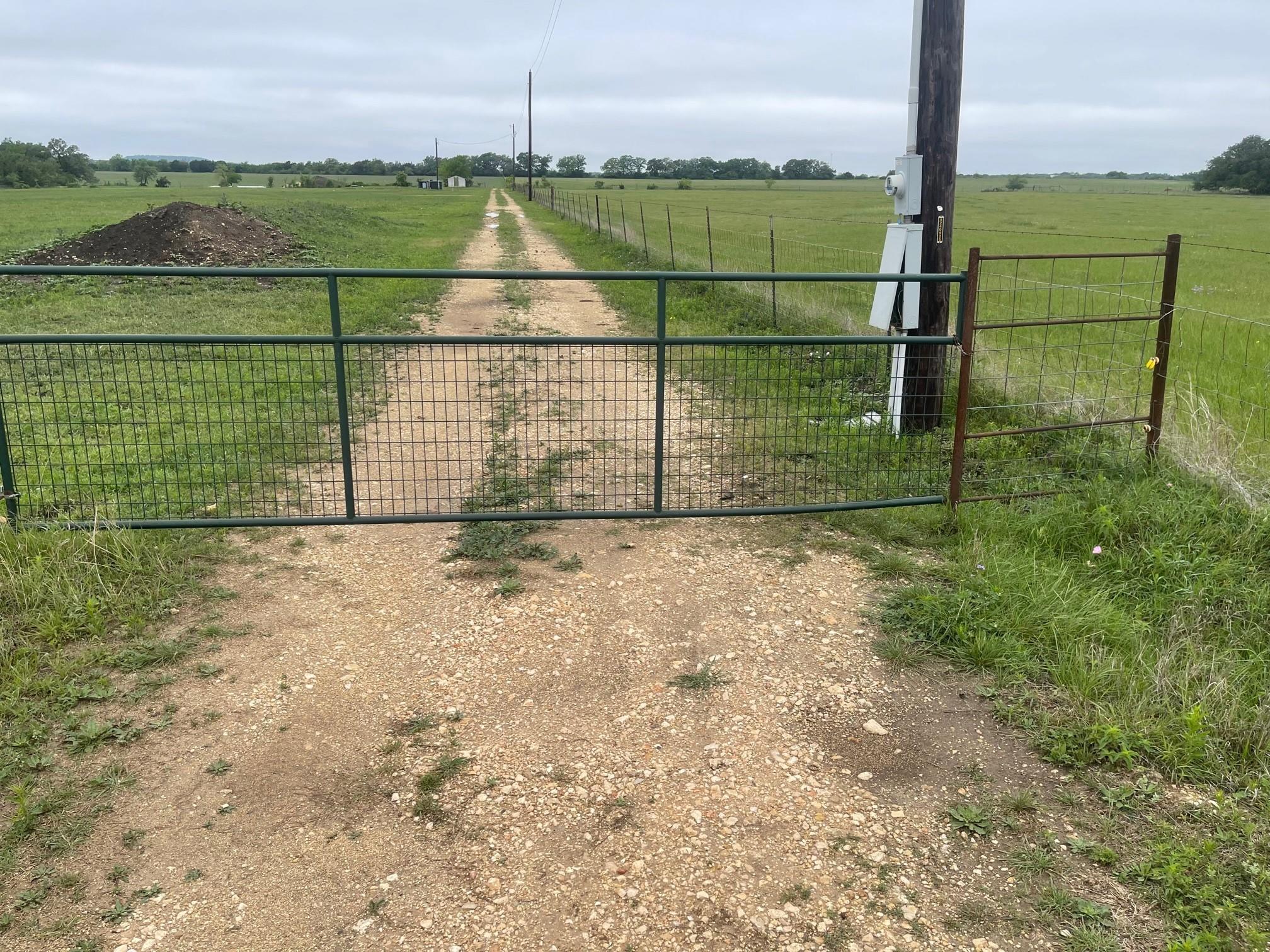 main property photo 17