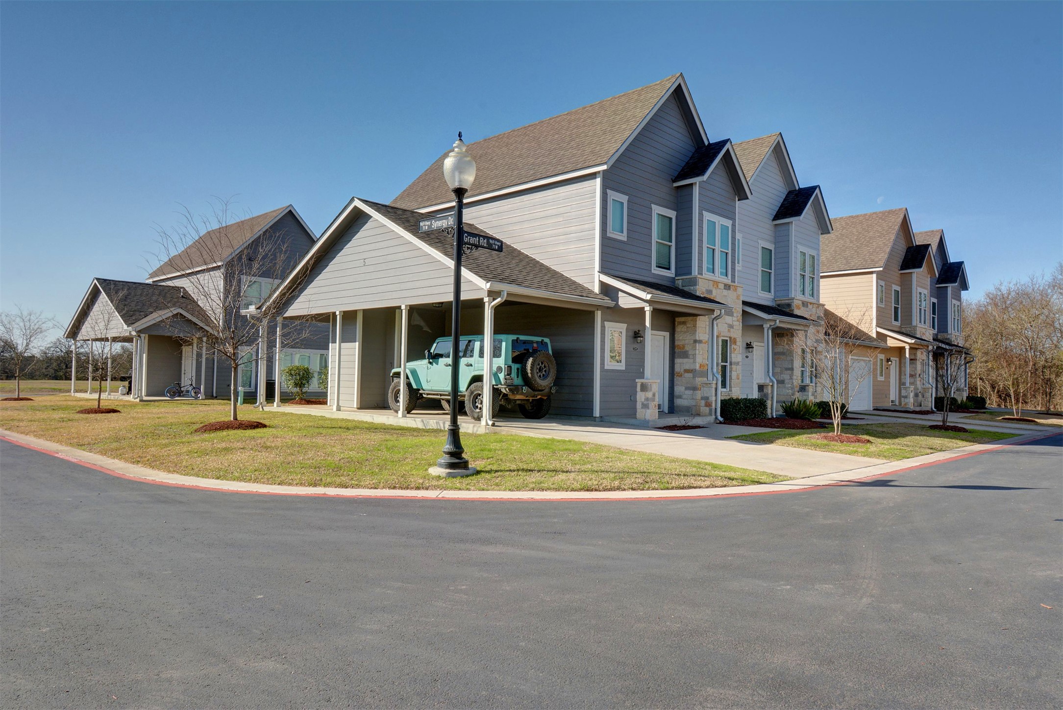 main property photo 20