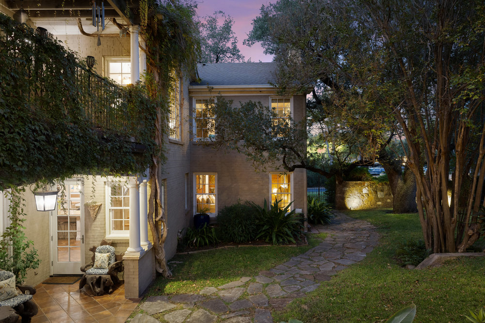 main property photo 33