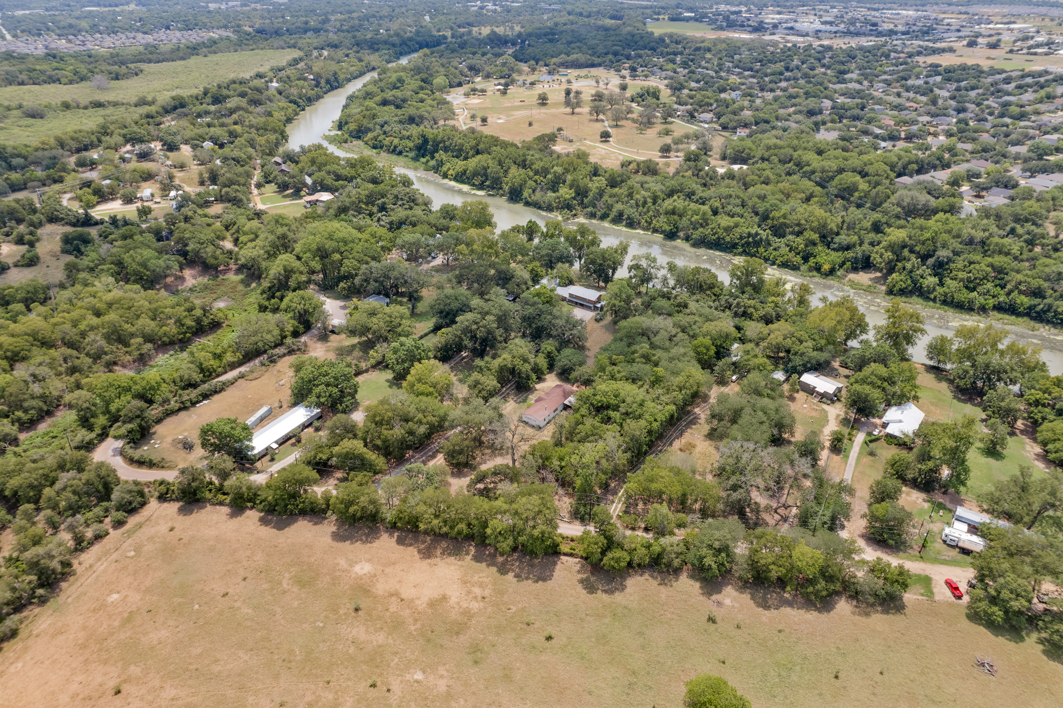 main property photo 36