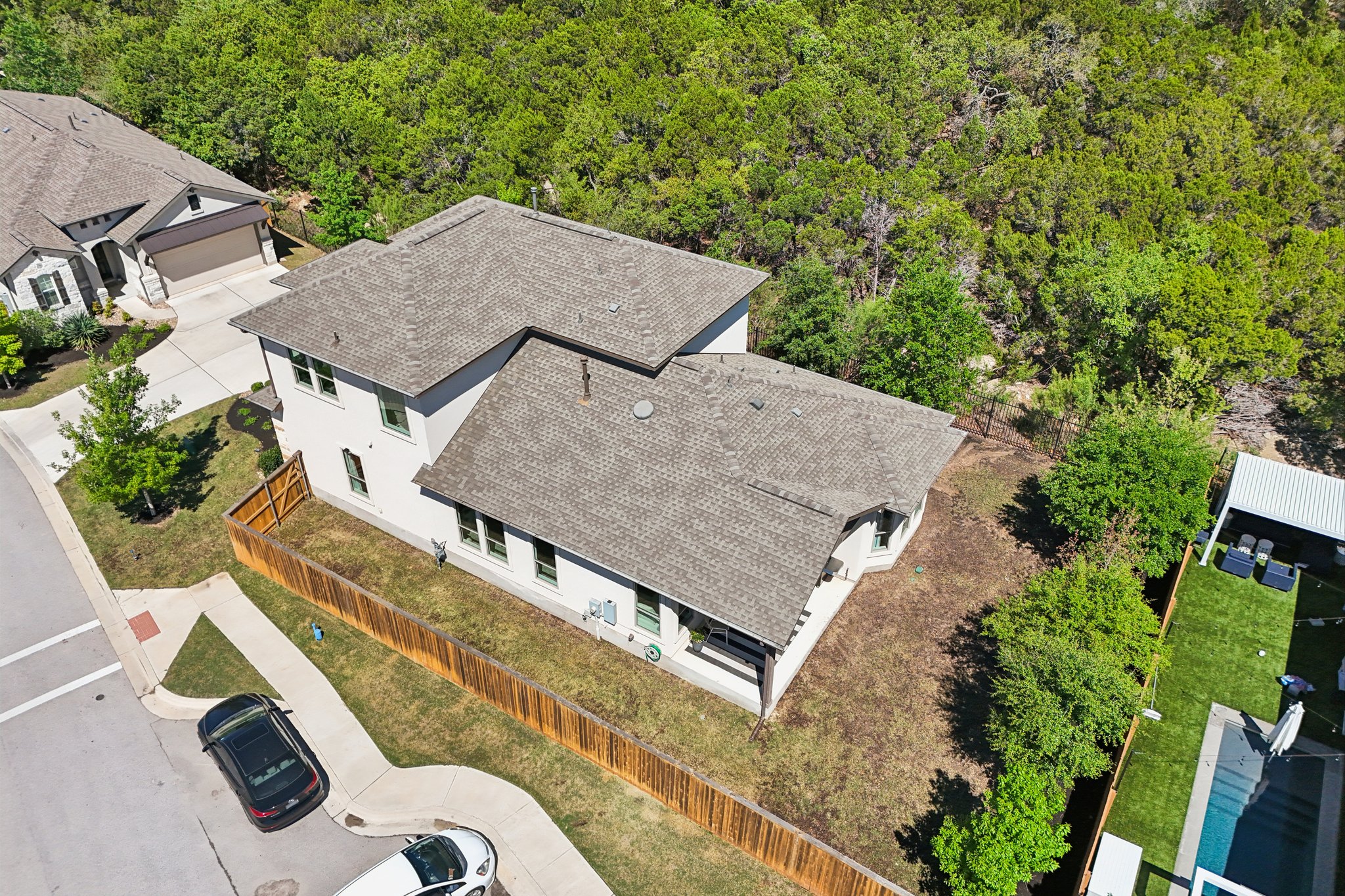 main property photo 20