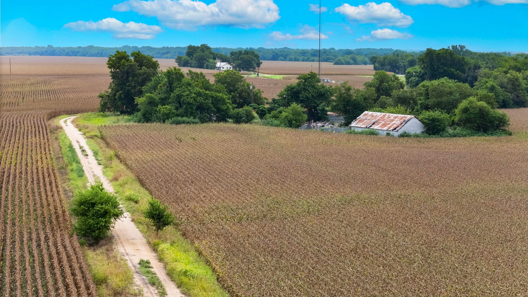 main property photo 27