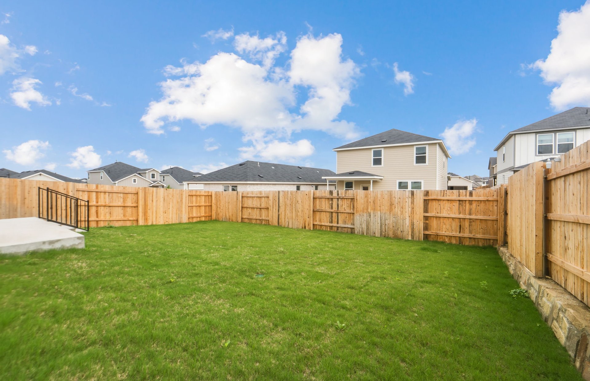 main property photo 20