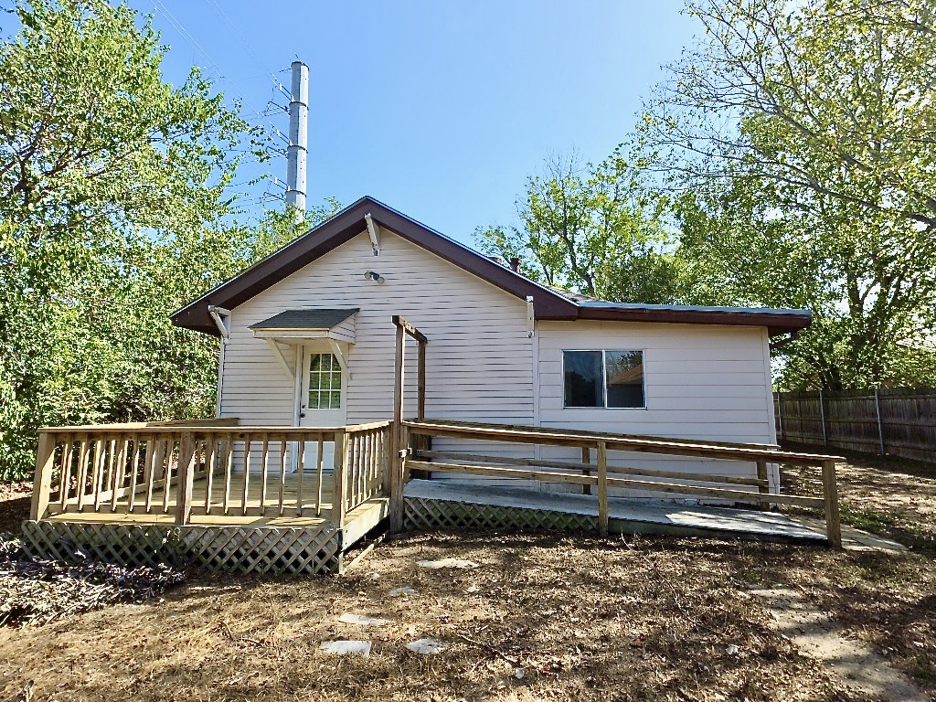 main property photo 17