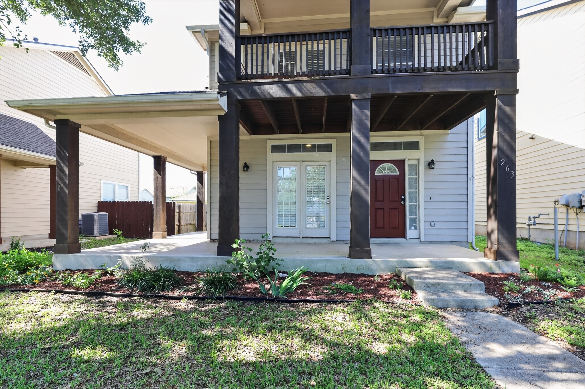 main property photo 11