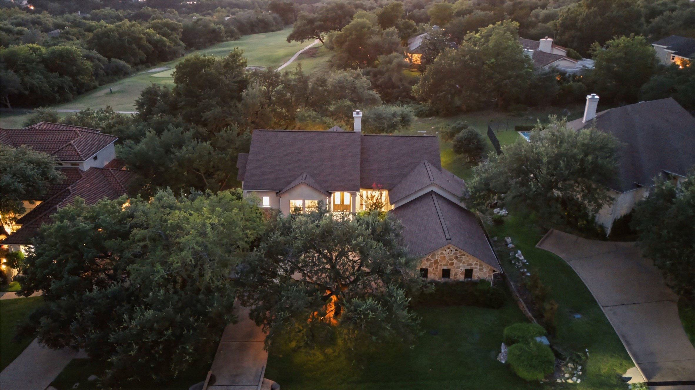 main property photo 29