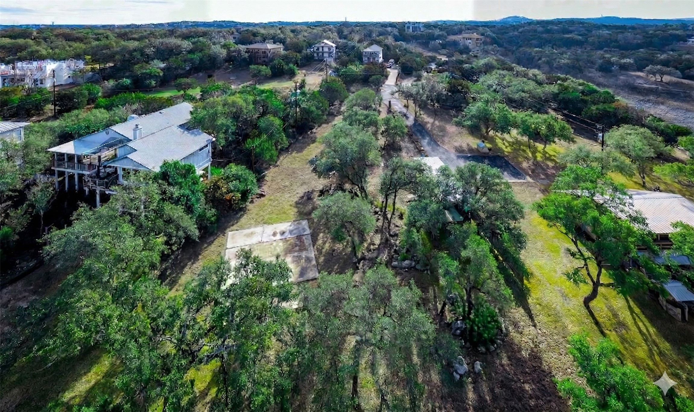 main property photo 16