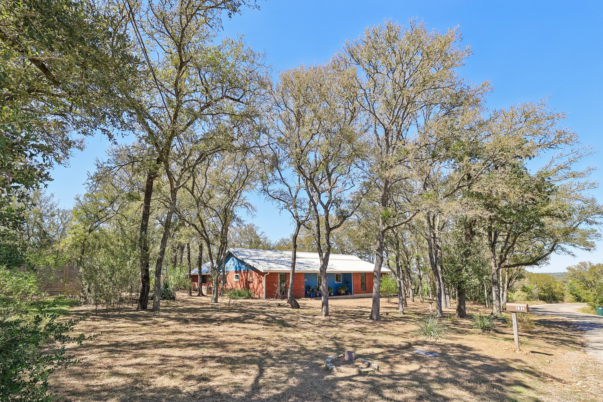 main property photo 34