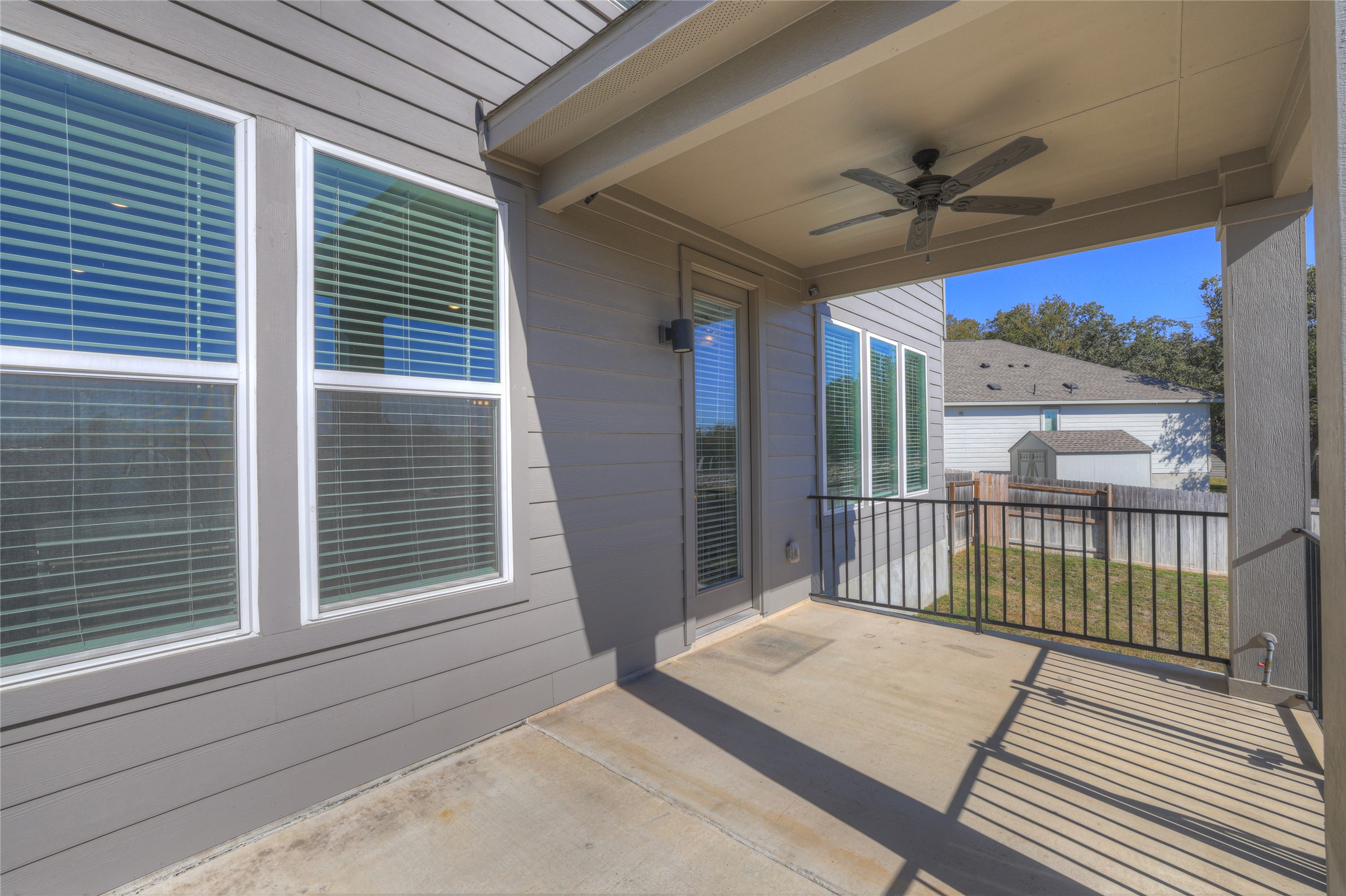 main property photo 35