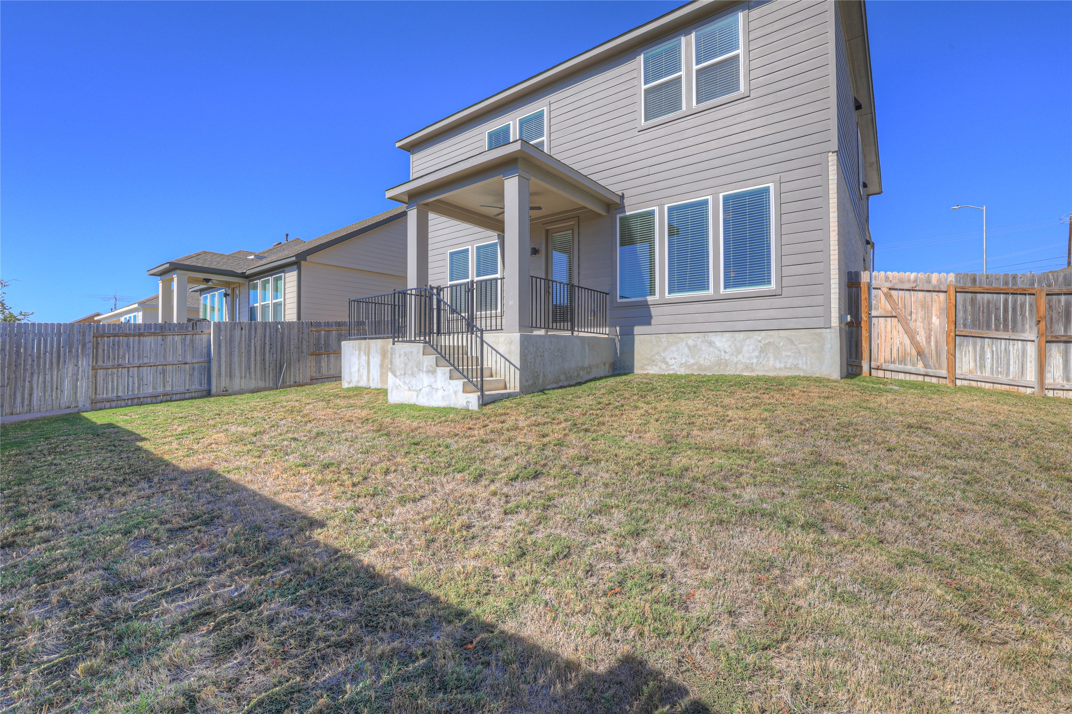 main property photo 36