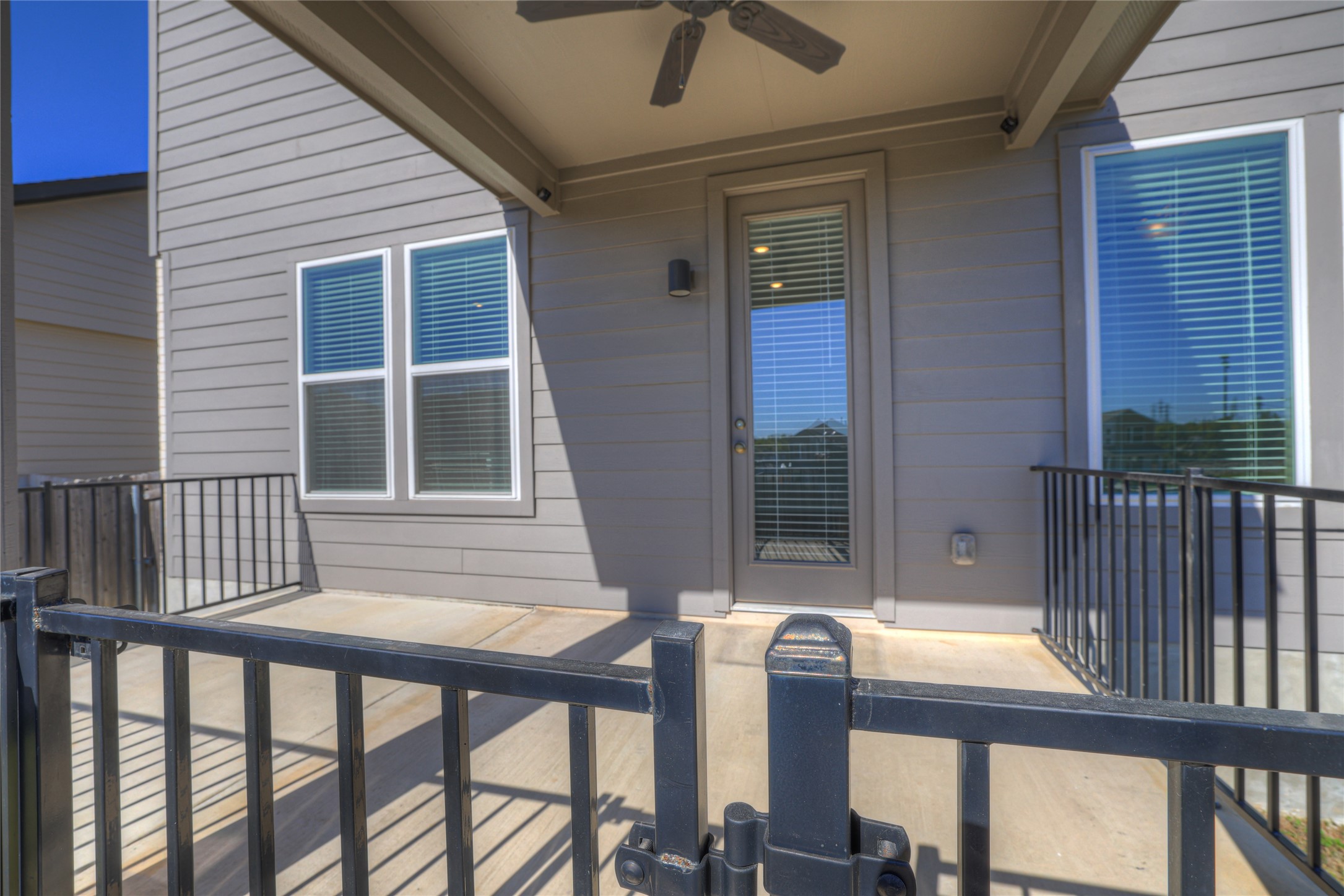 main property photo 39