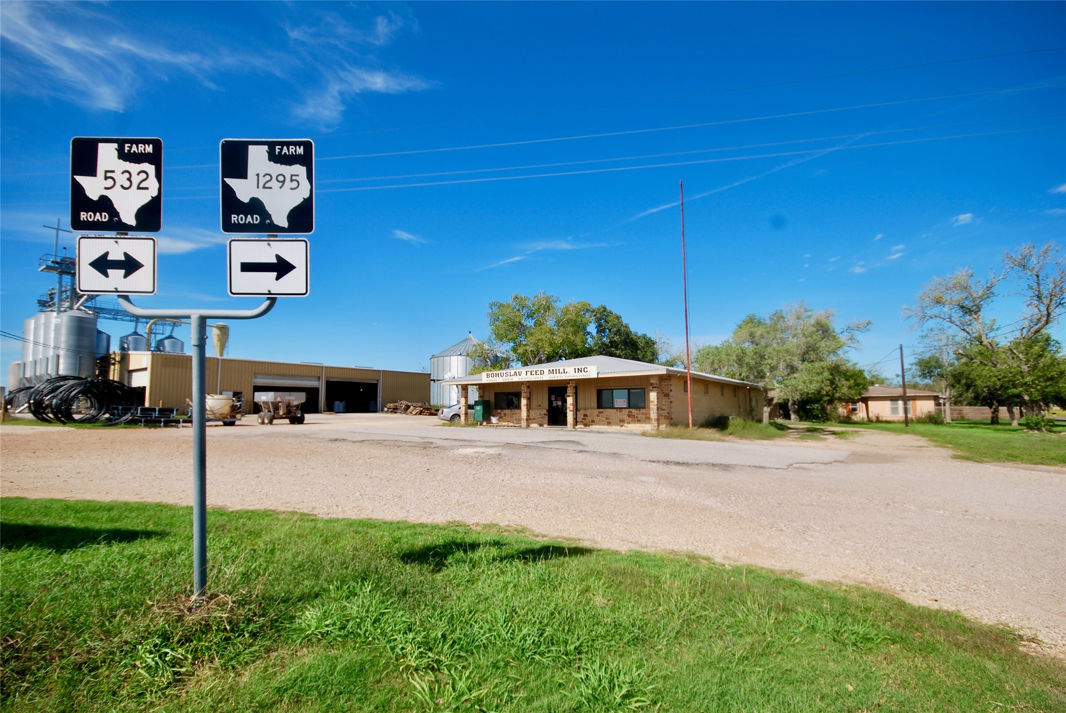 main property photo 3