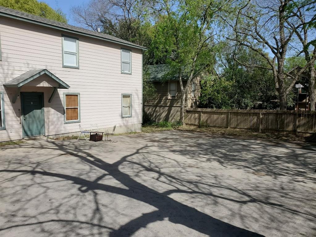 main property photo 13