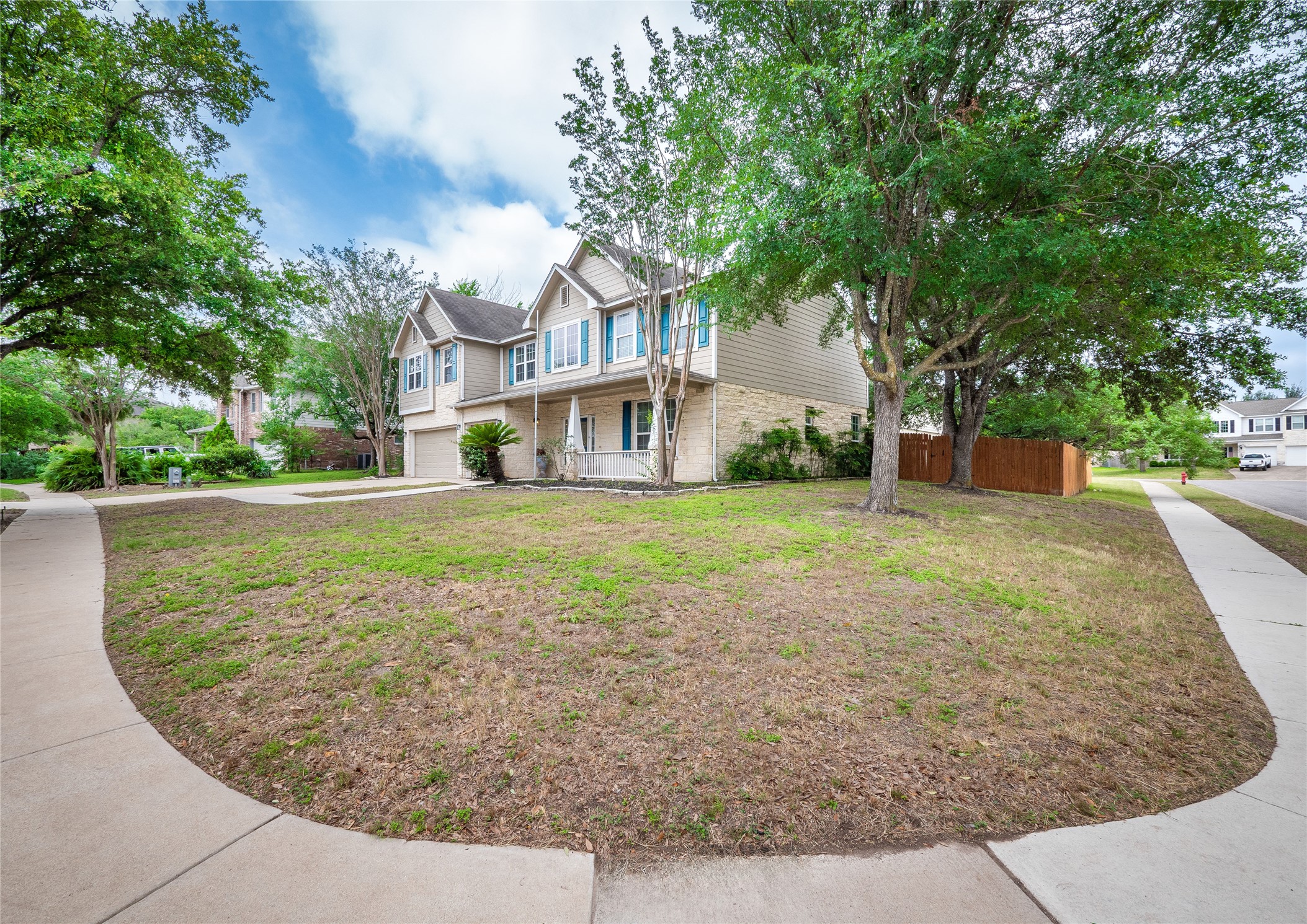 main property photo 1