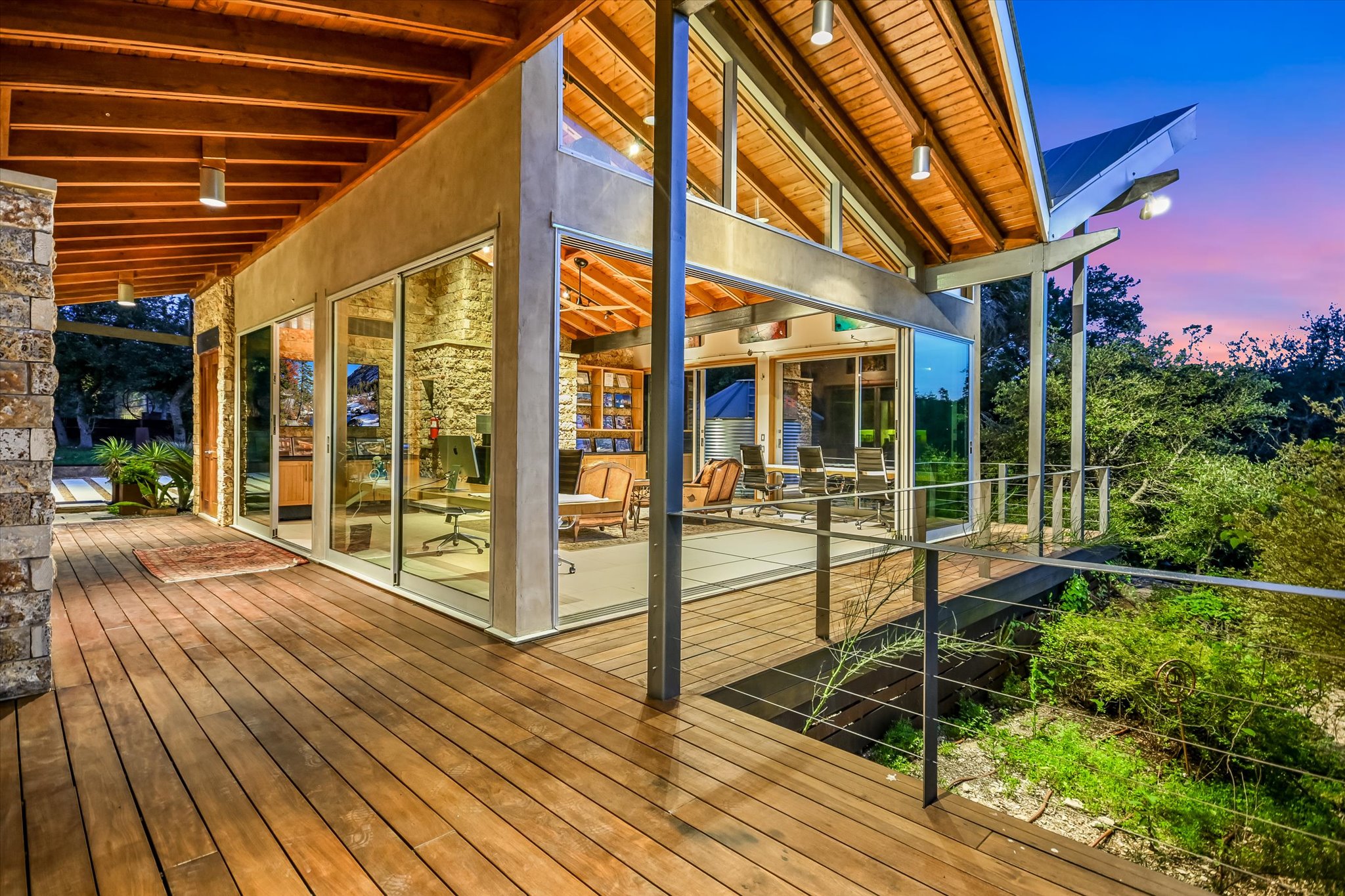 main property photo 8