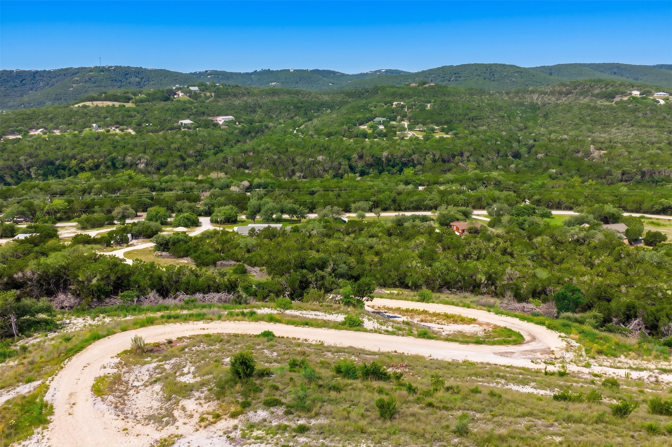 main property photo 6
