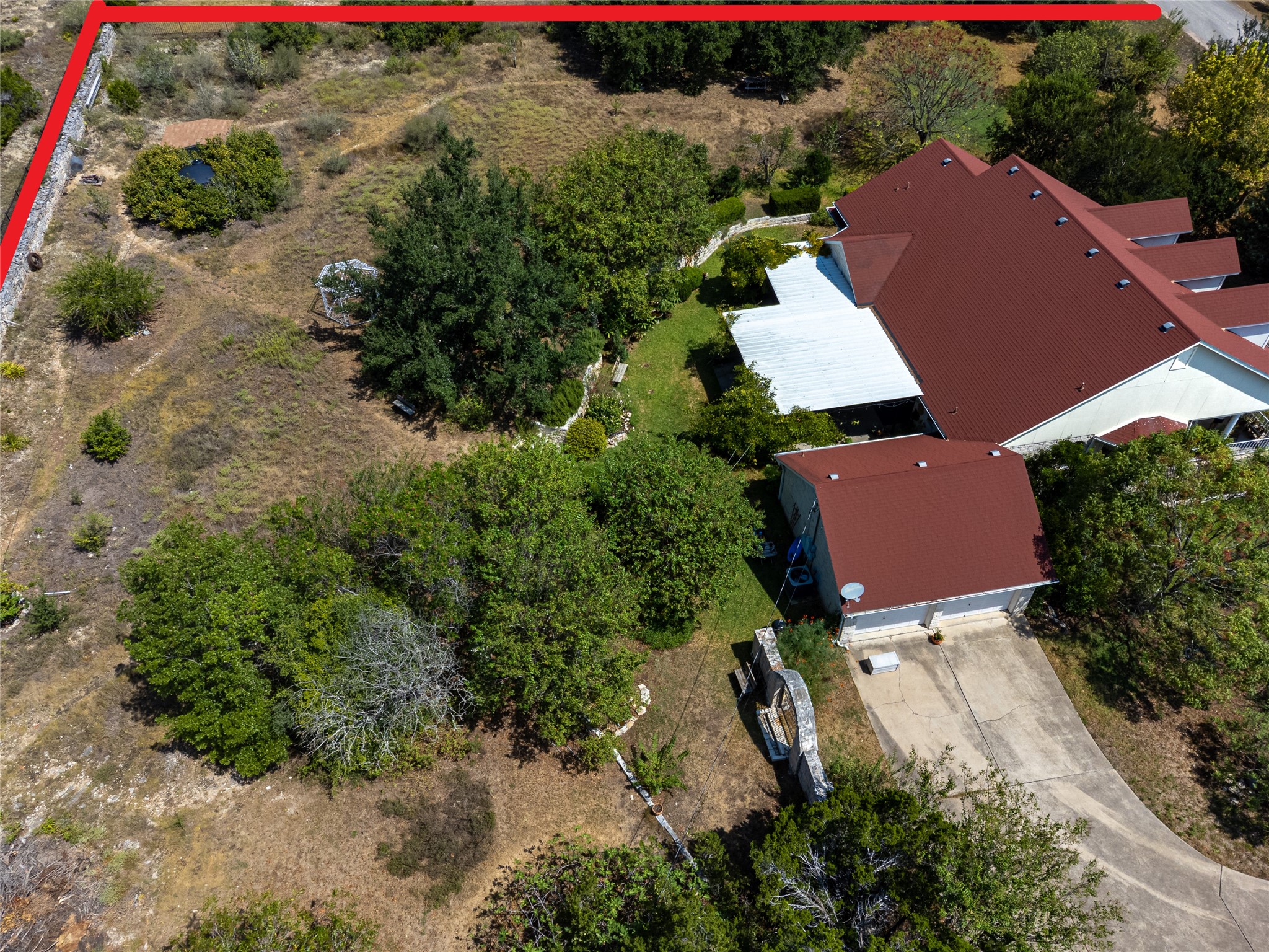 main property photo 39