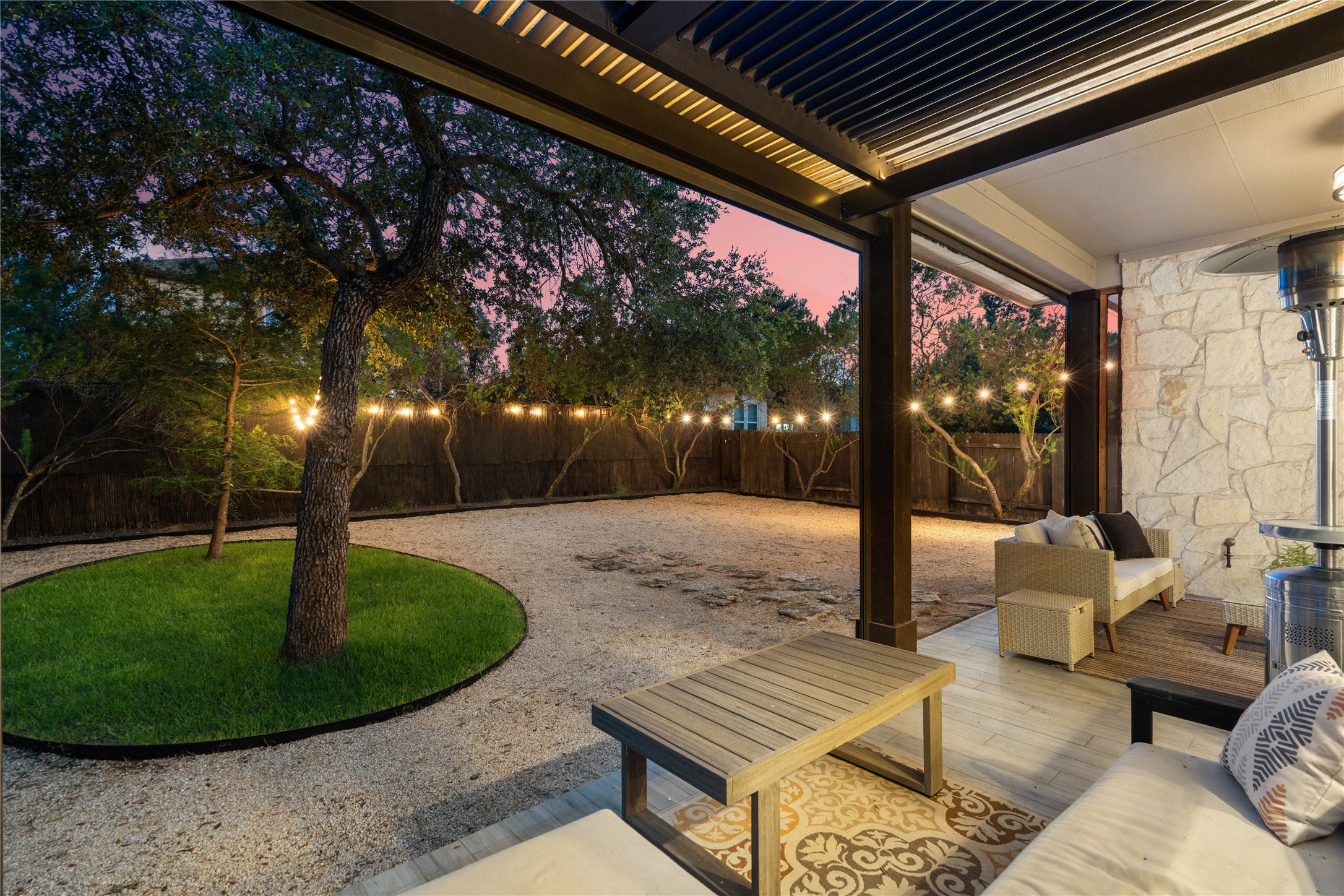 main property photo 27
