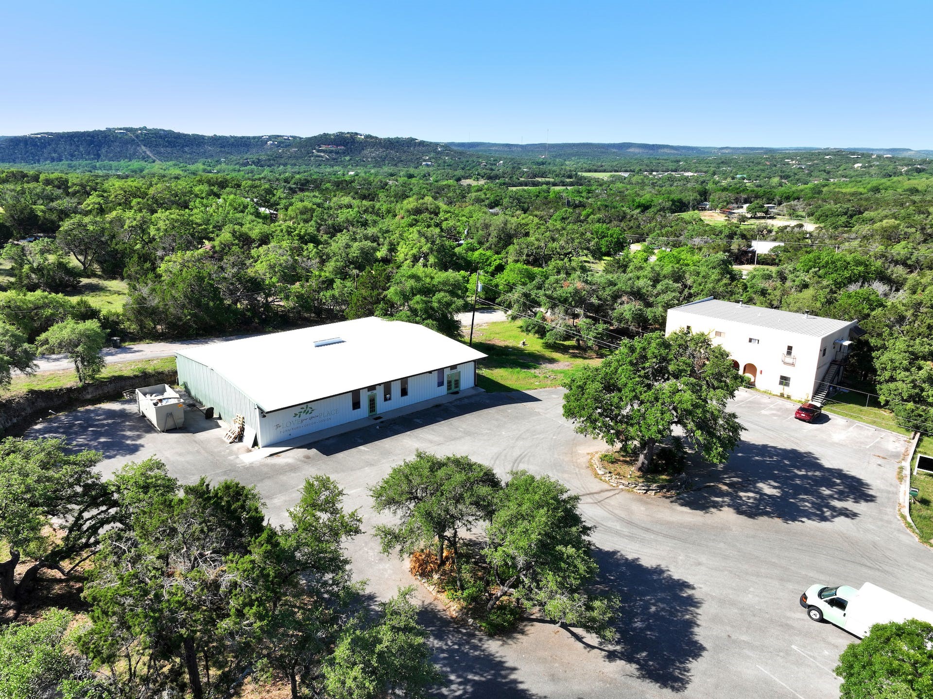 main property photo 25