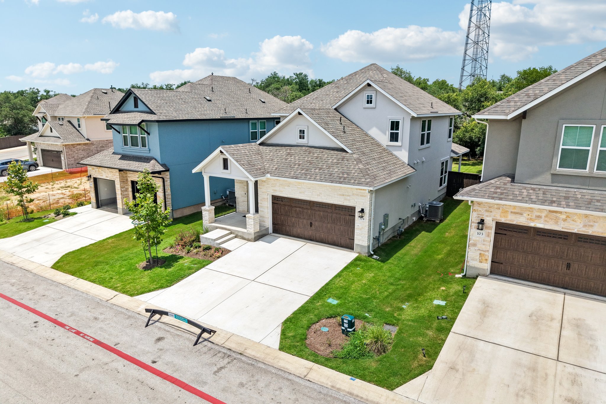main property photo 3