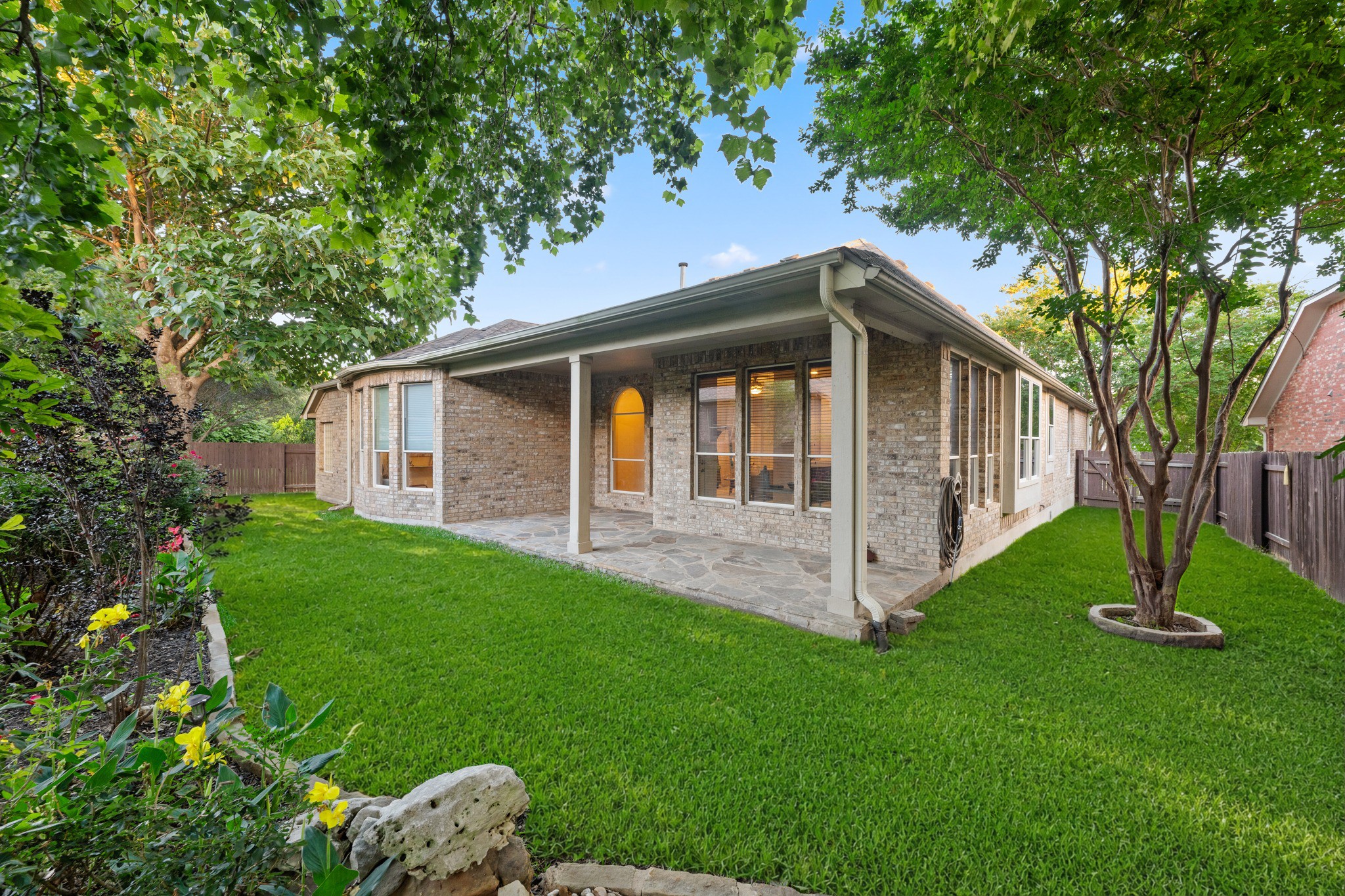 main property photo 21