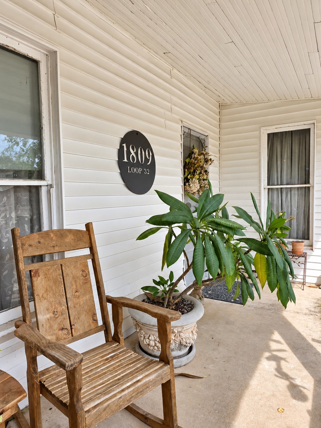 main property photo 20