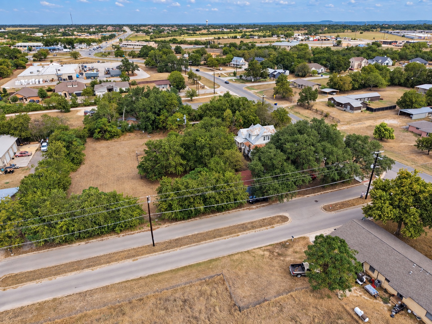 main property photo 8