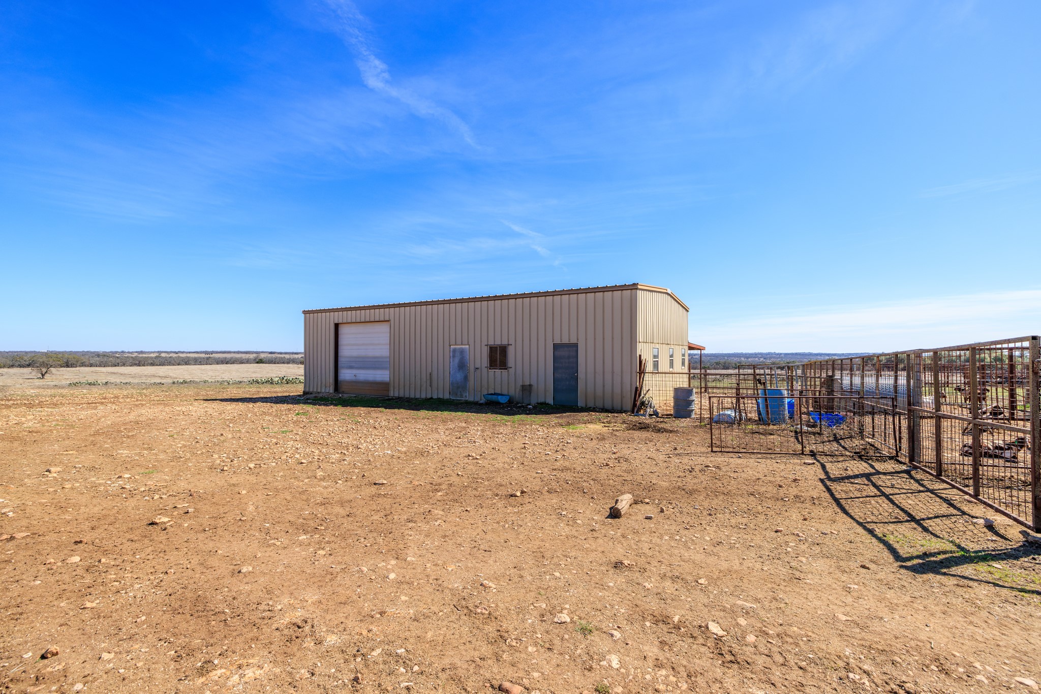 main property photo 24