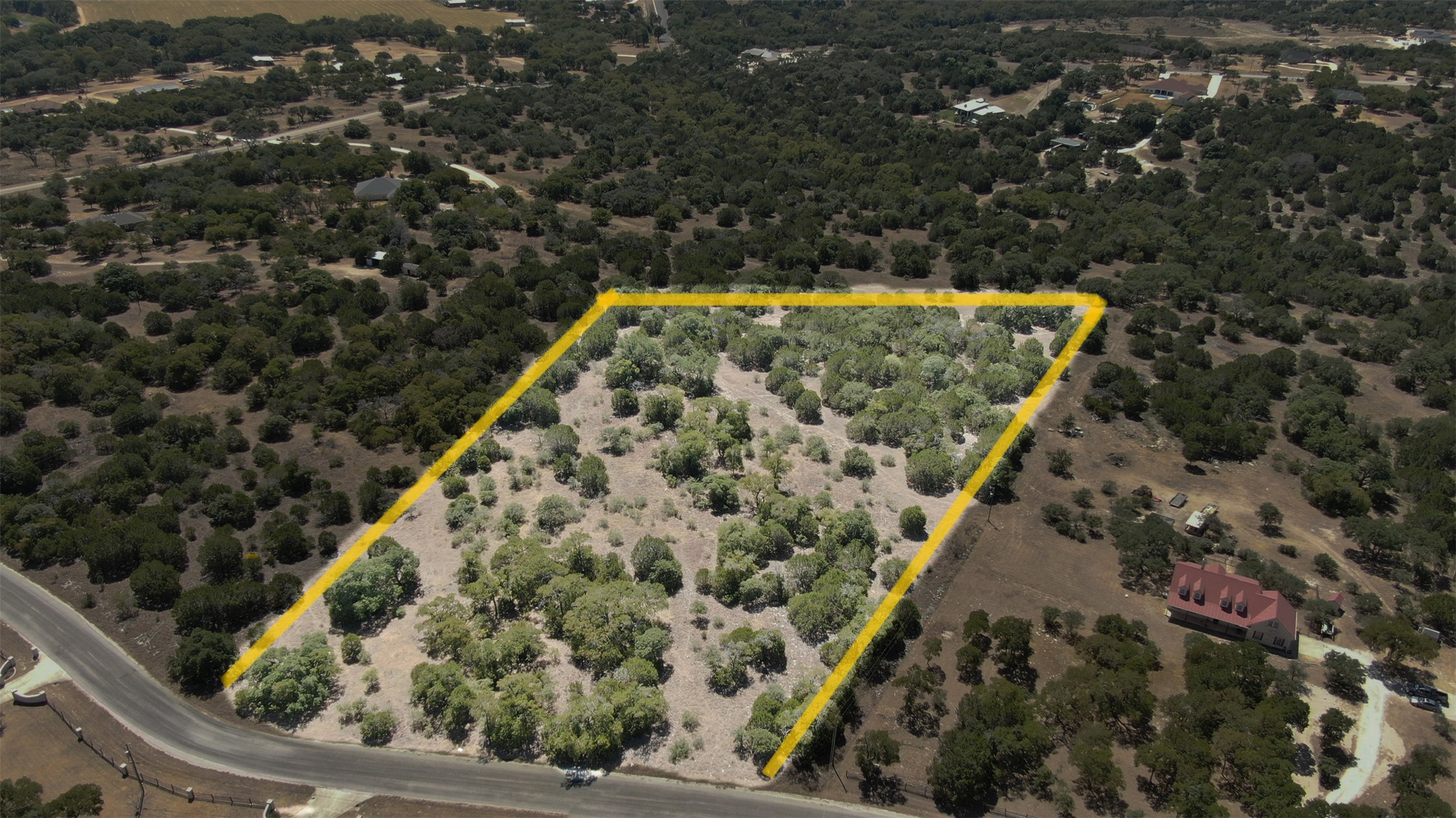 main property photo 3
