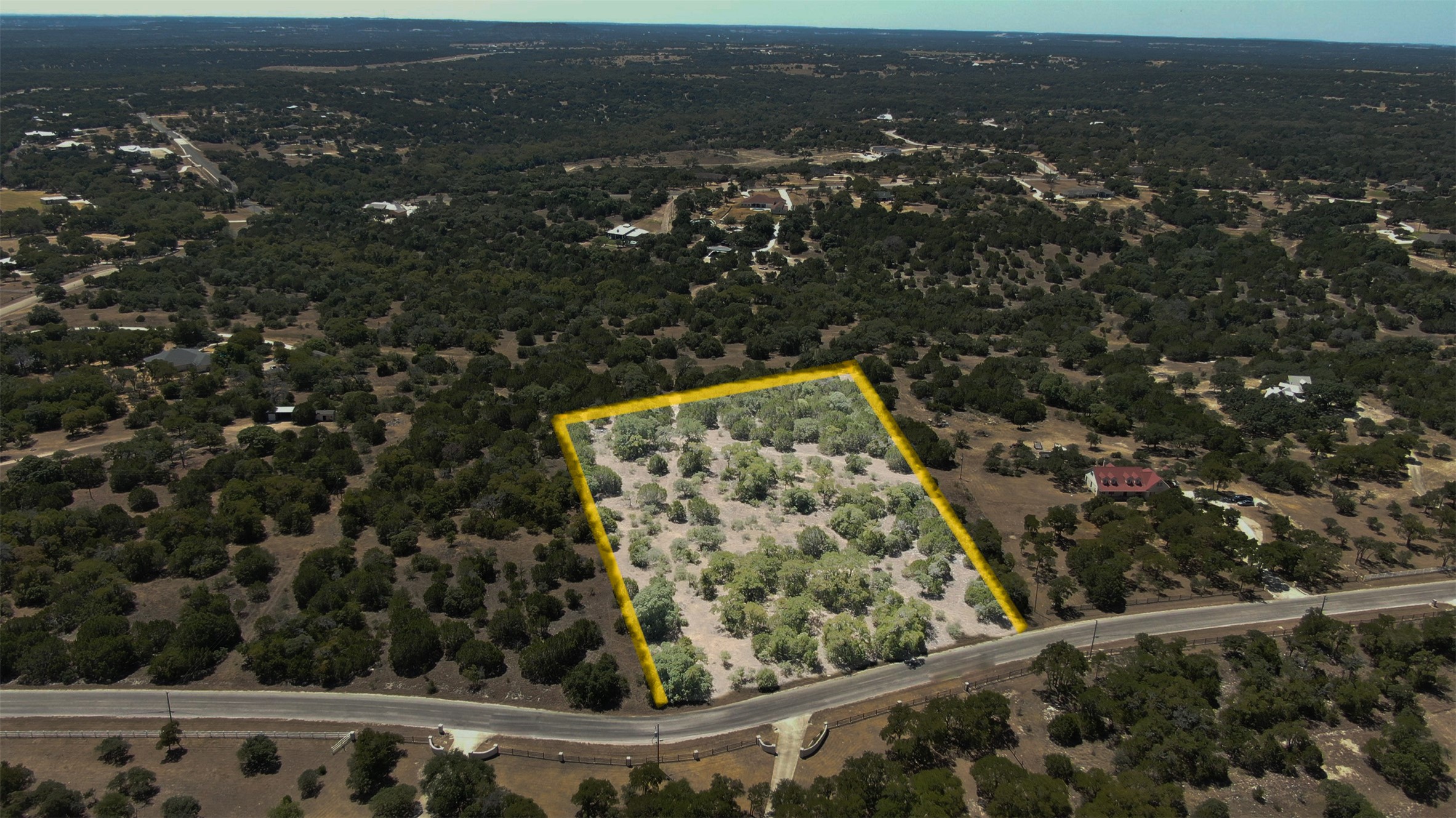 main property photo 4