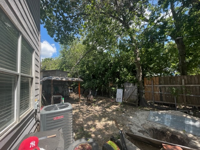 main property photo 13