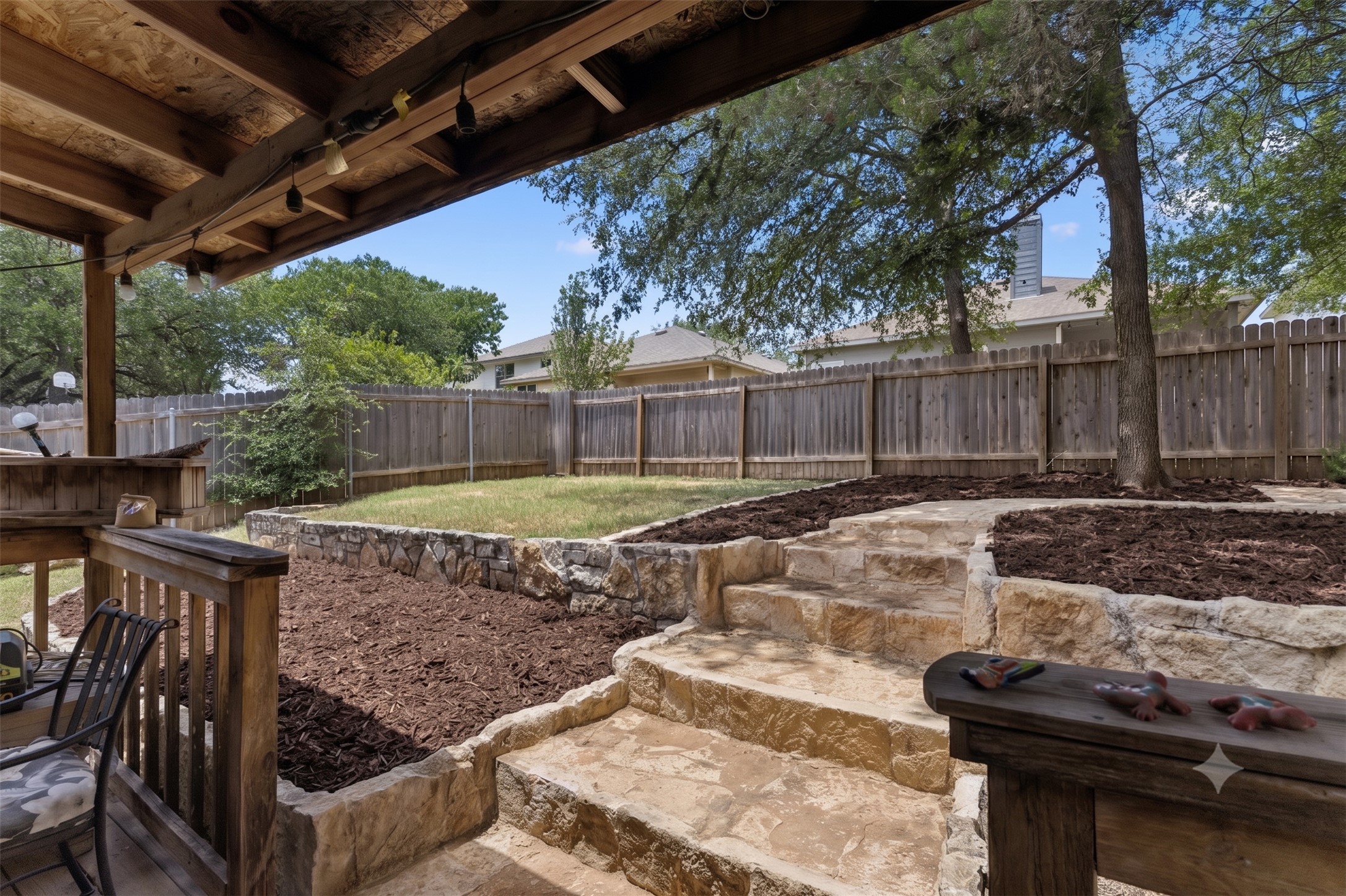 main property photo 14