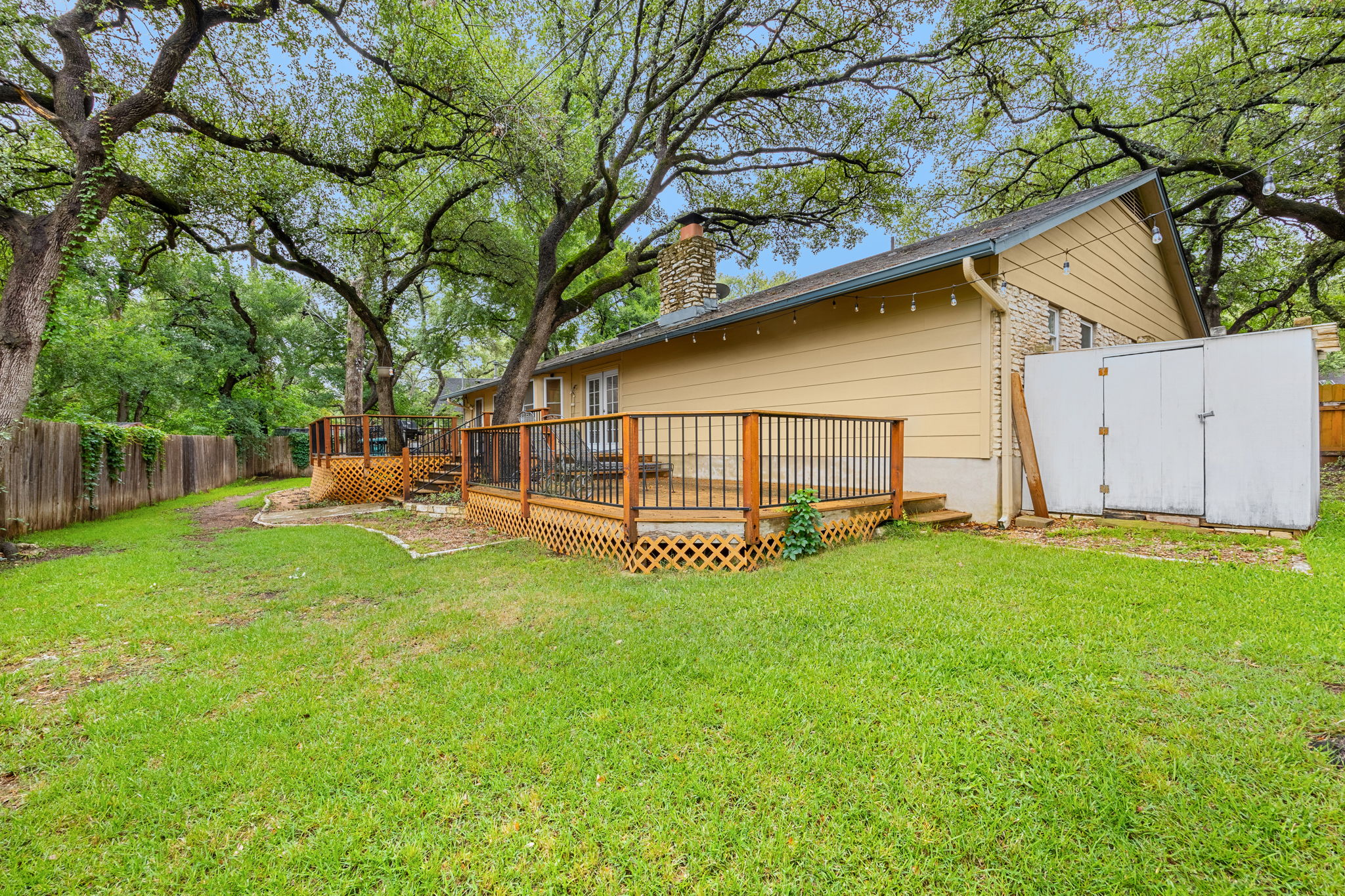 main property photo 24