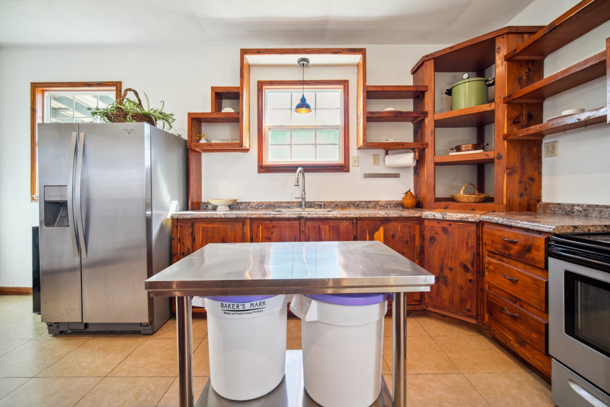 main property photo 11
