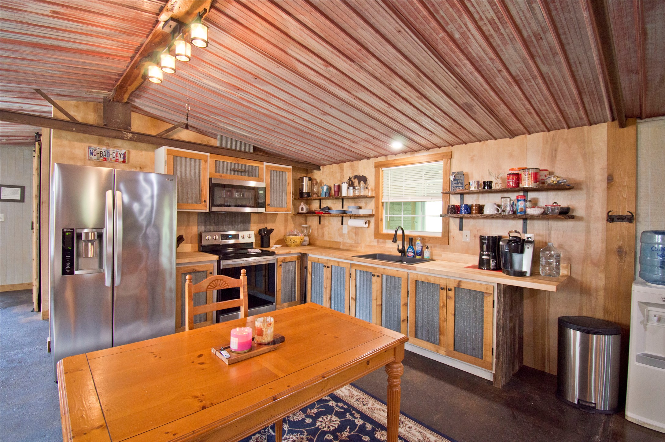 main property photo 24