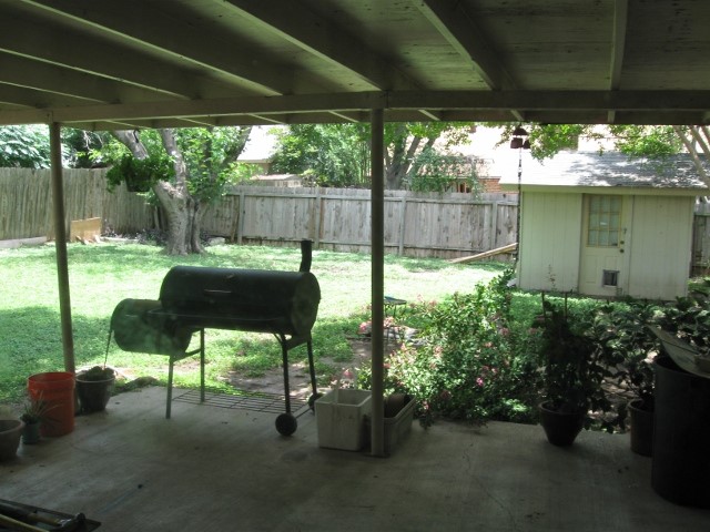 main property photo 9